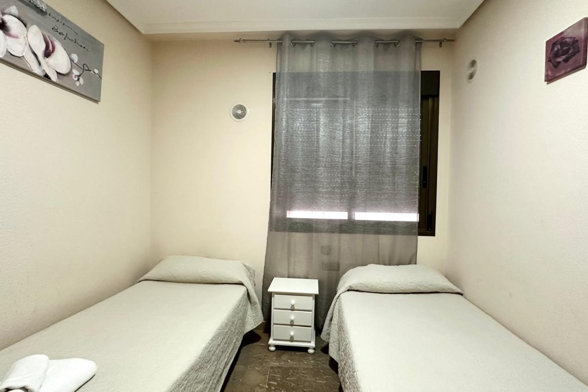 Segunda mano - Apartamento -
Torrevieja