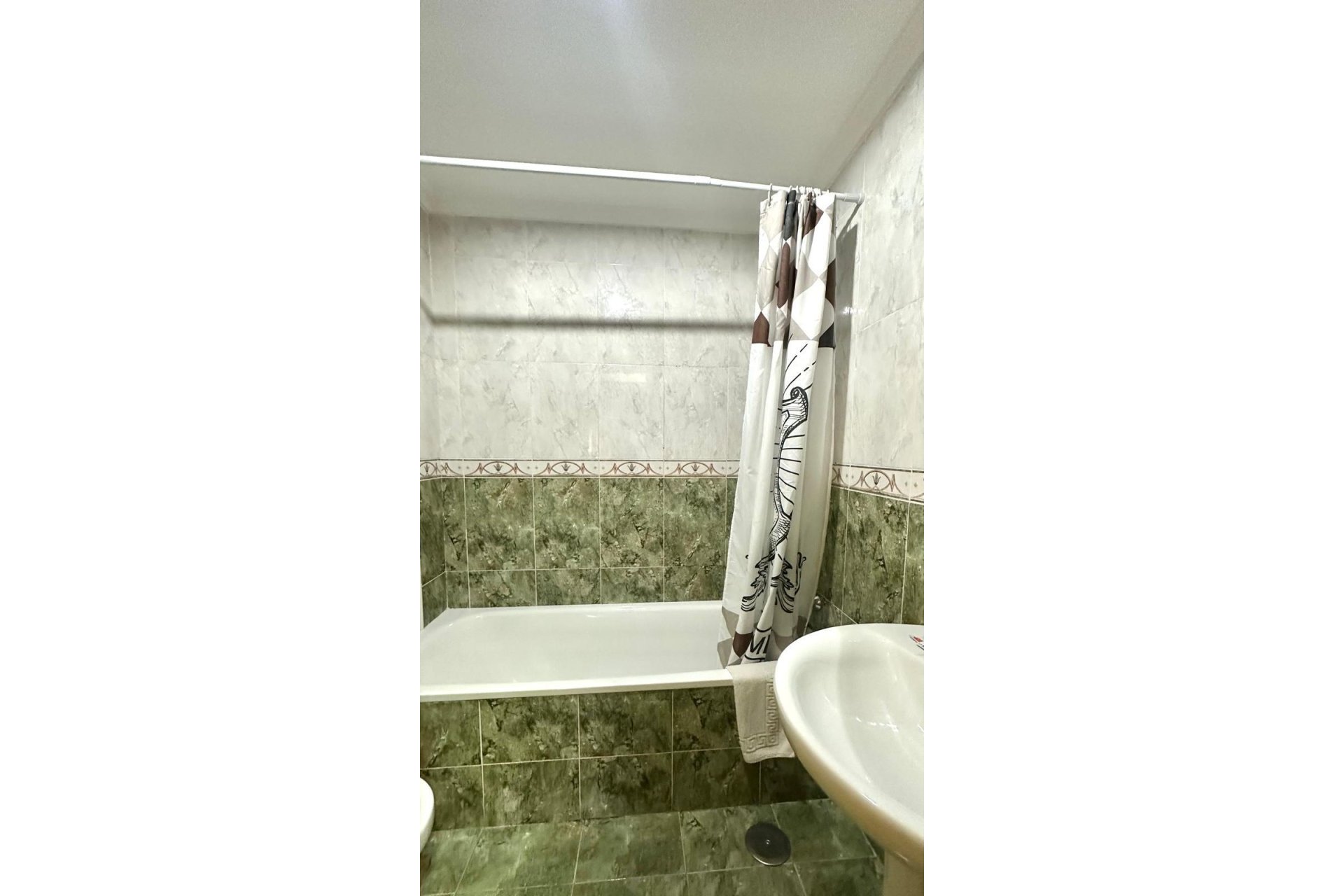 Segunda mano - Apartamento -
Torrevieja