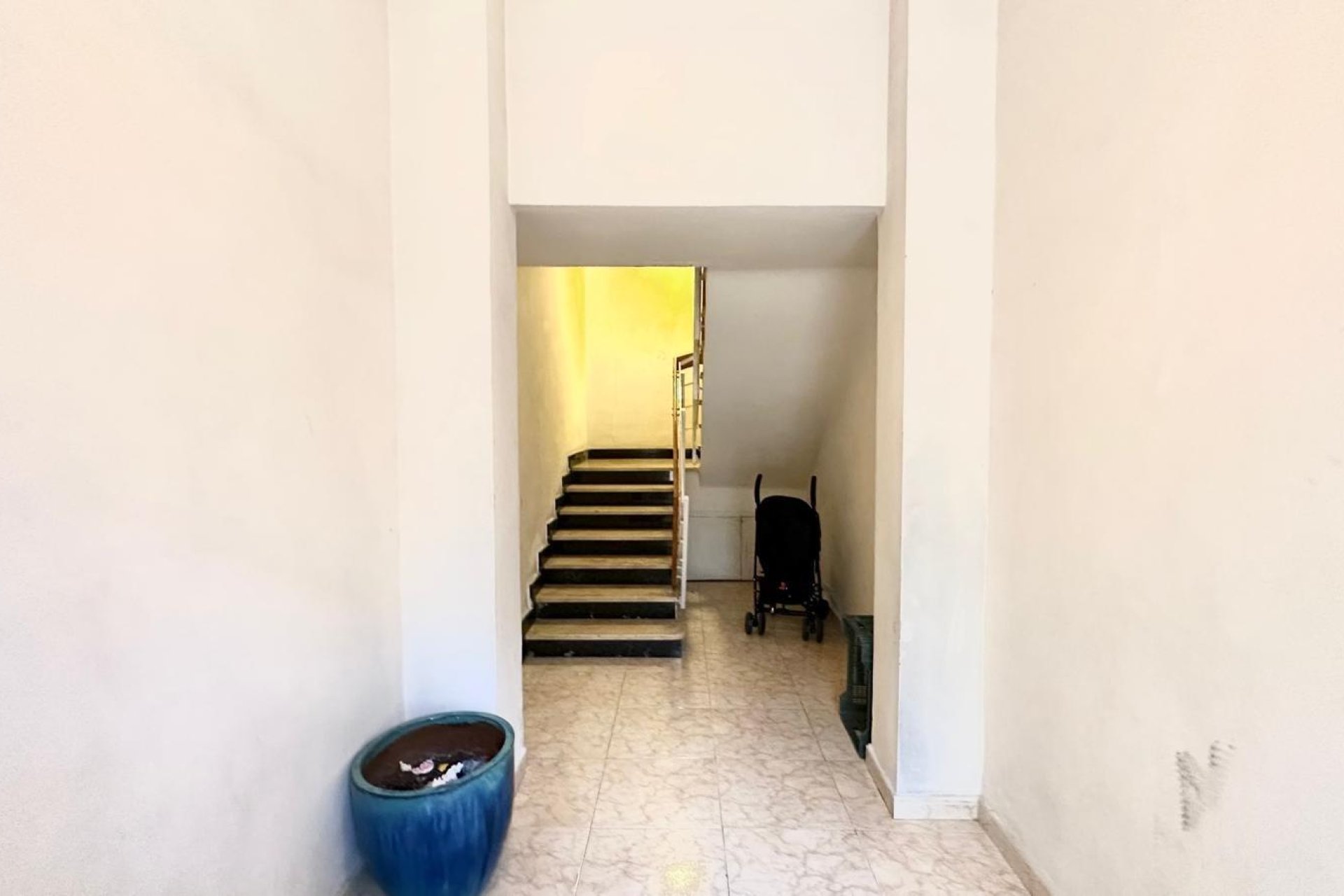 Segunda mano - Apartamento -
Torrevieja