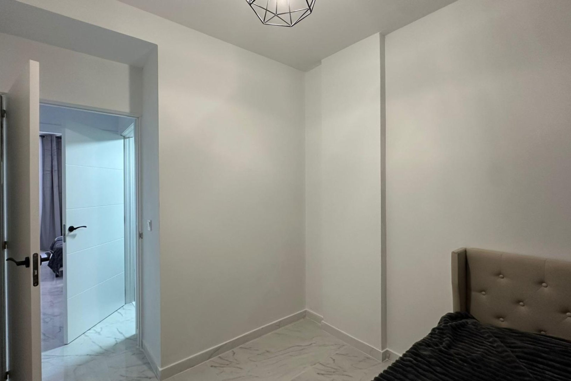 Segunda mano - Apartamento -
Torrevieja