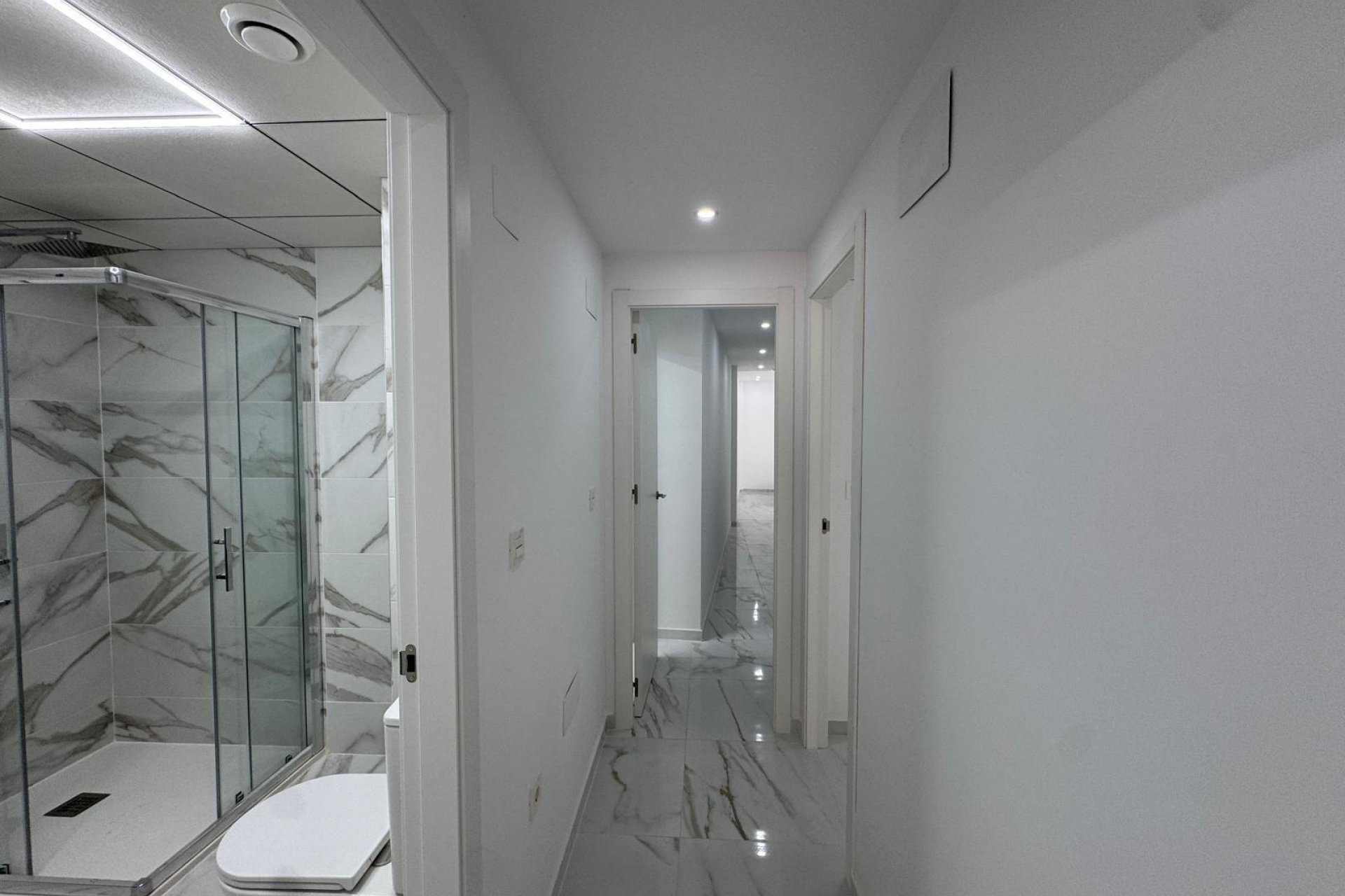 Segunda mano - Apartamento -
Torrevieja