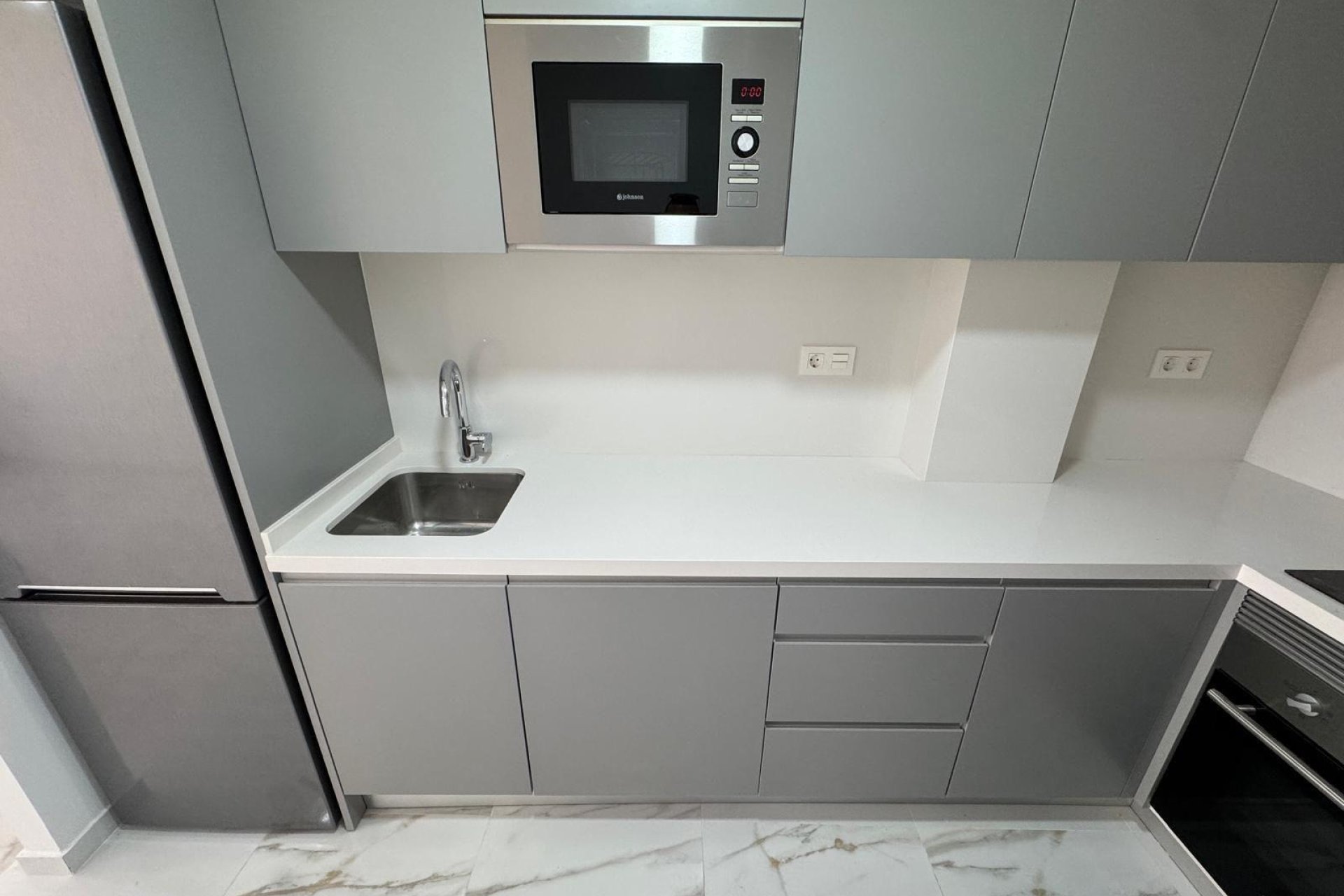 Segunda mano - Apartamento -
Torrevieja