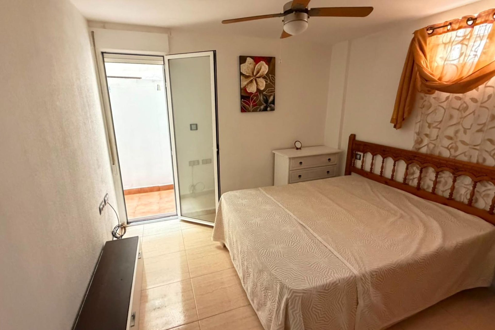 Segunda mano - Apartamento -
Torrevieja