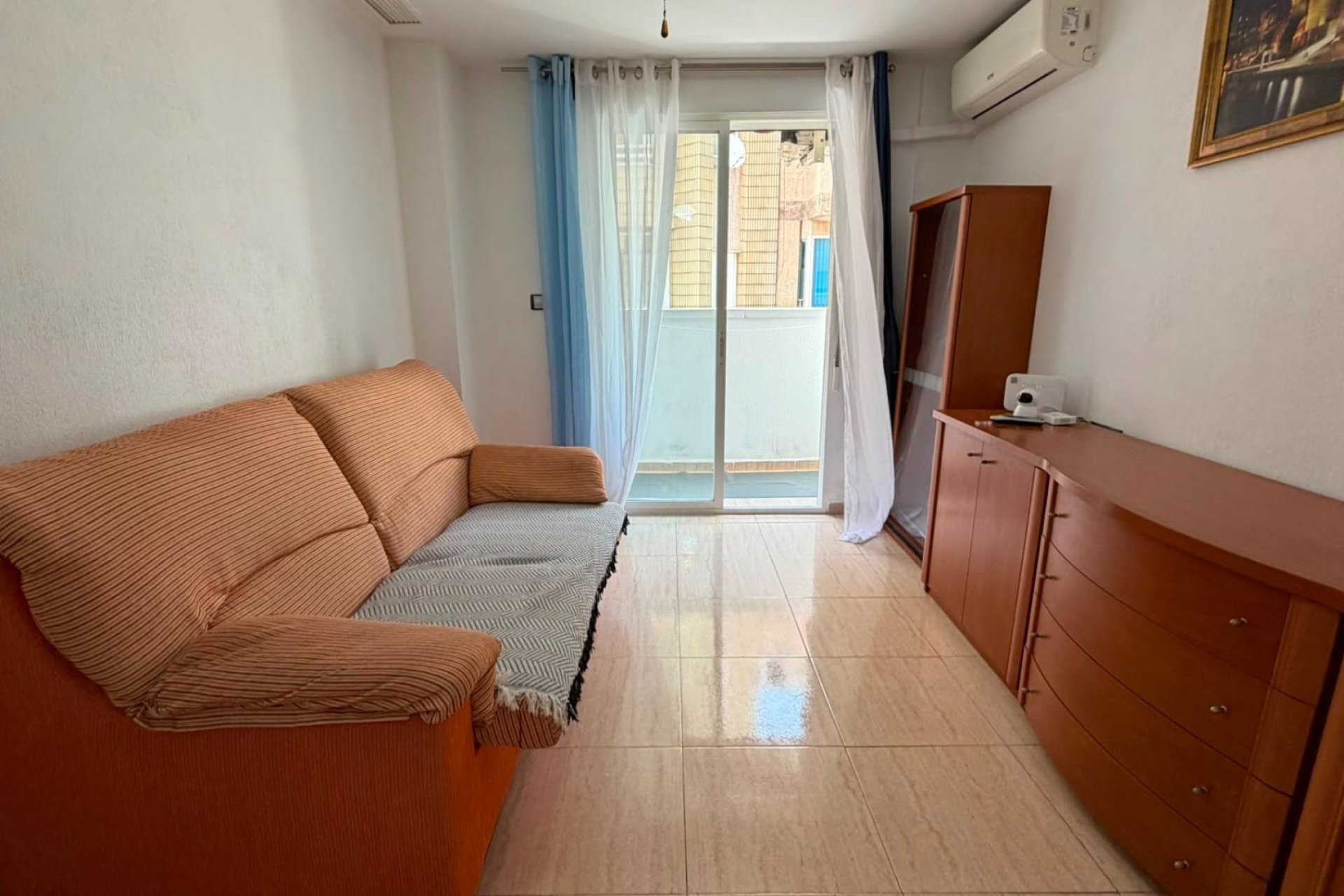 Segunda mano - Apartamento -
Torrevieja