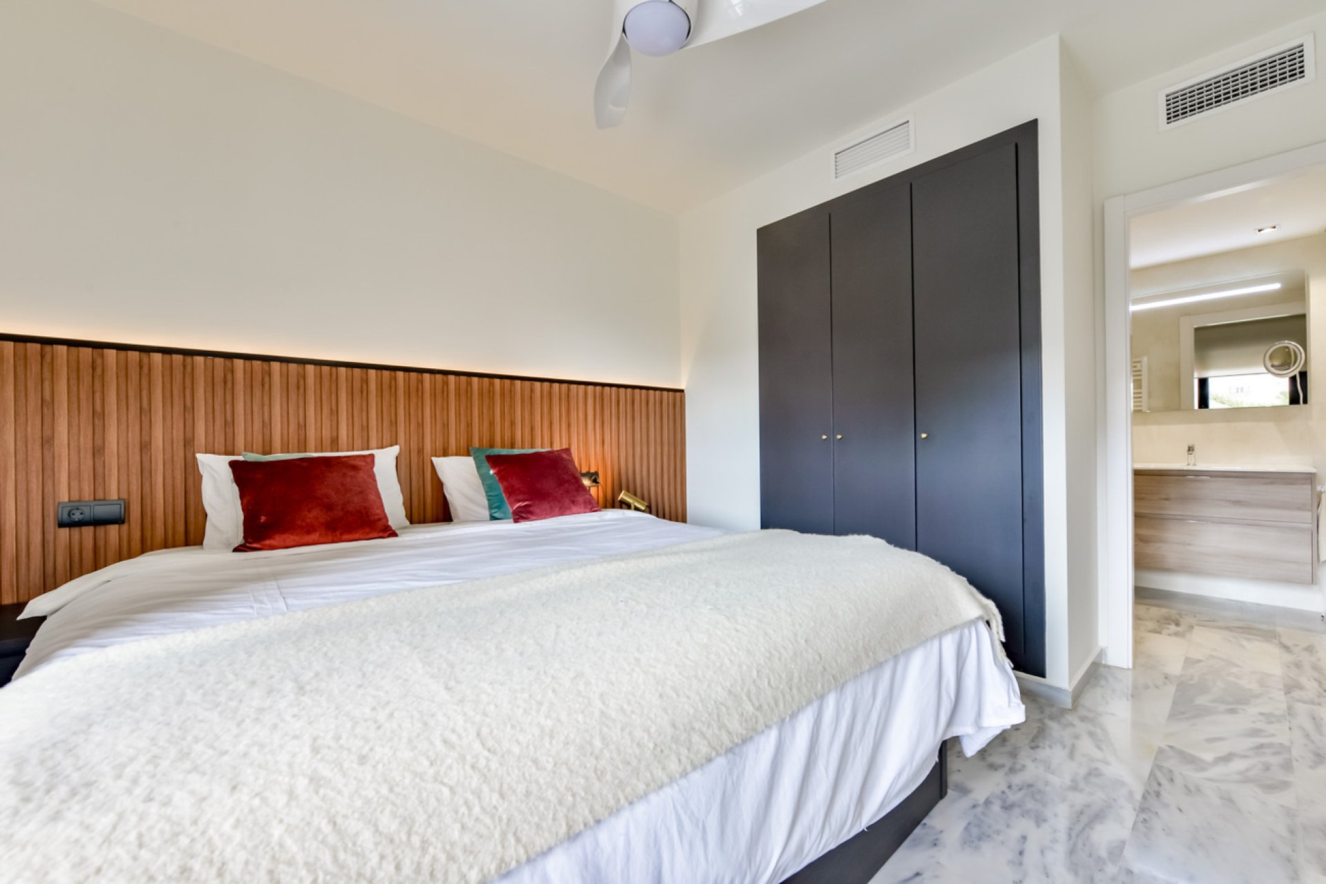 Segunda mano - Apartamento -
Villajoyosa - La Cala