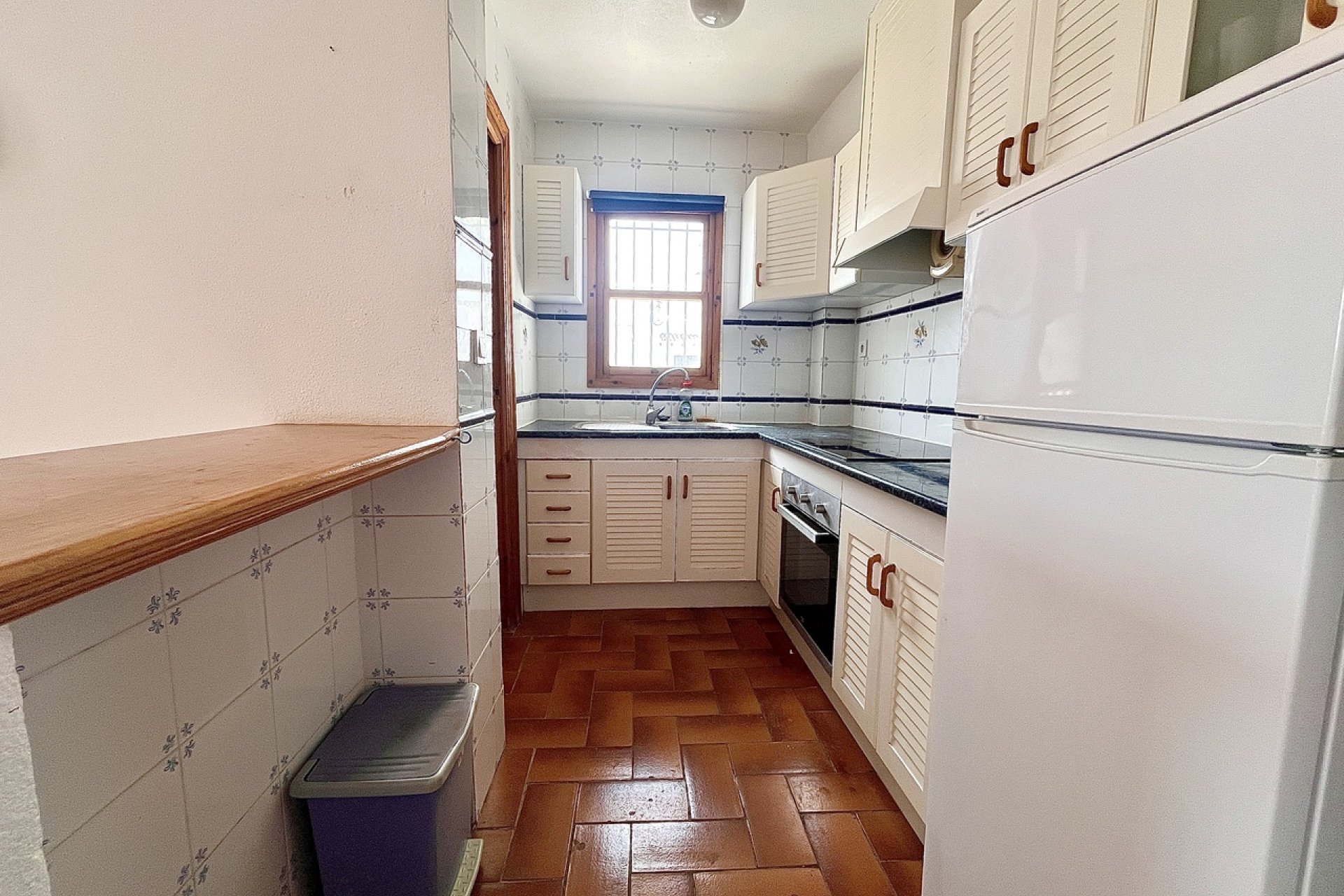 Segunda mano - Apartamento -
Villamartin - Costa Blanca