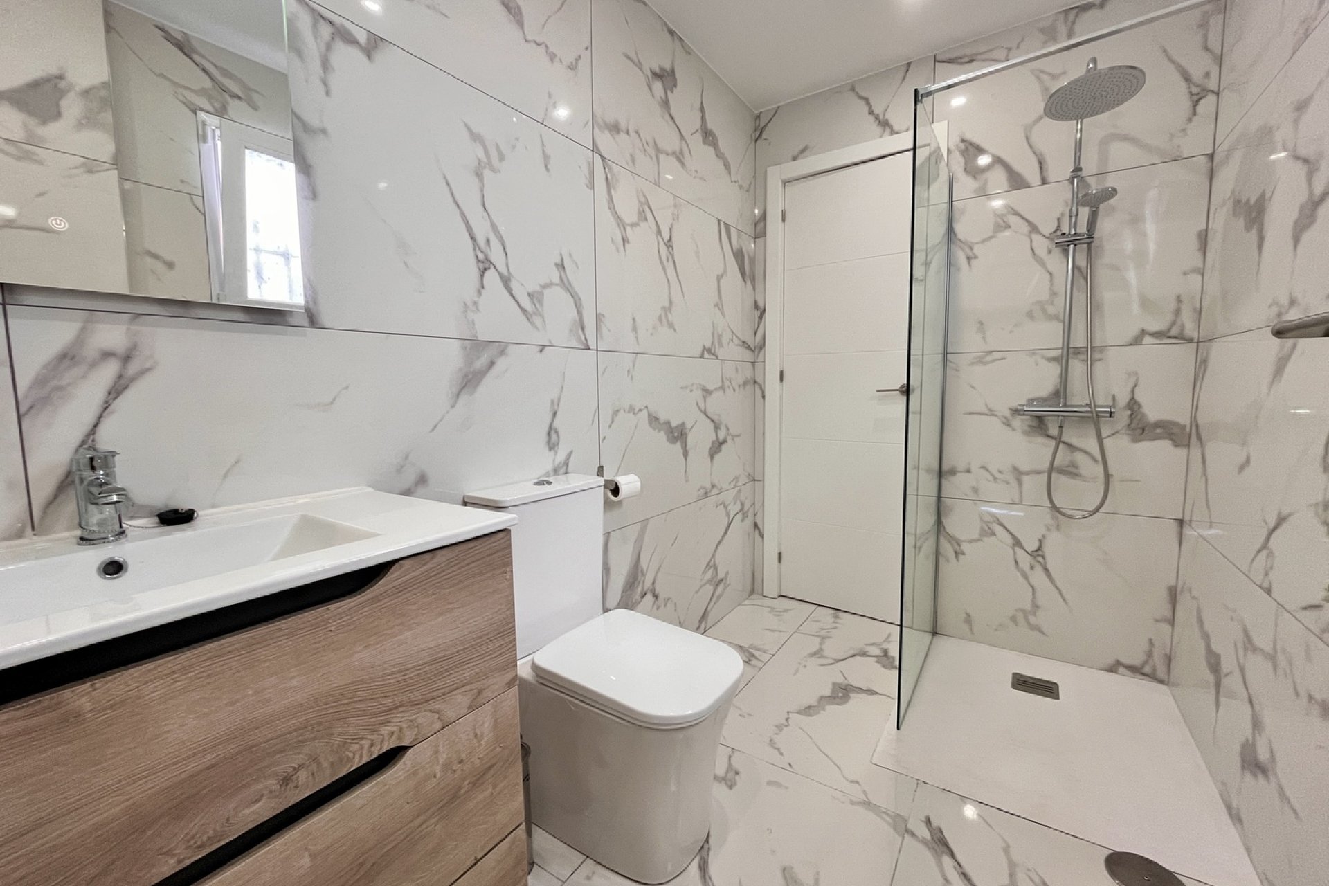 Segunda mano - Apartamento -
Villamartin - Costa Blanca