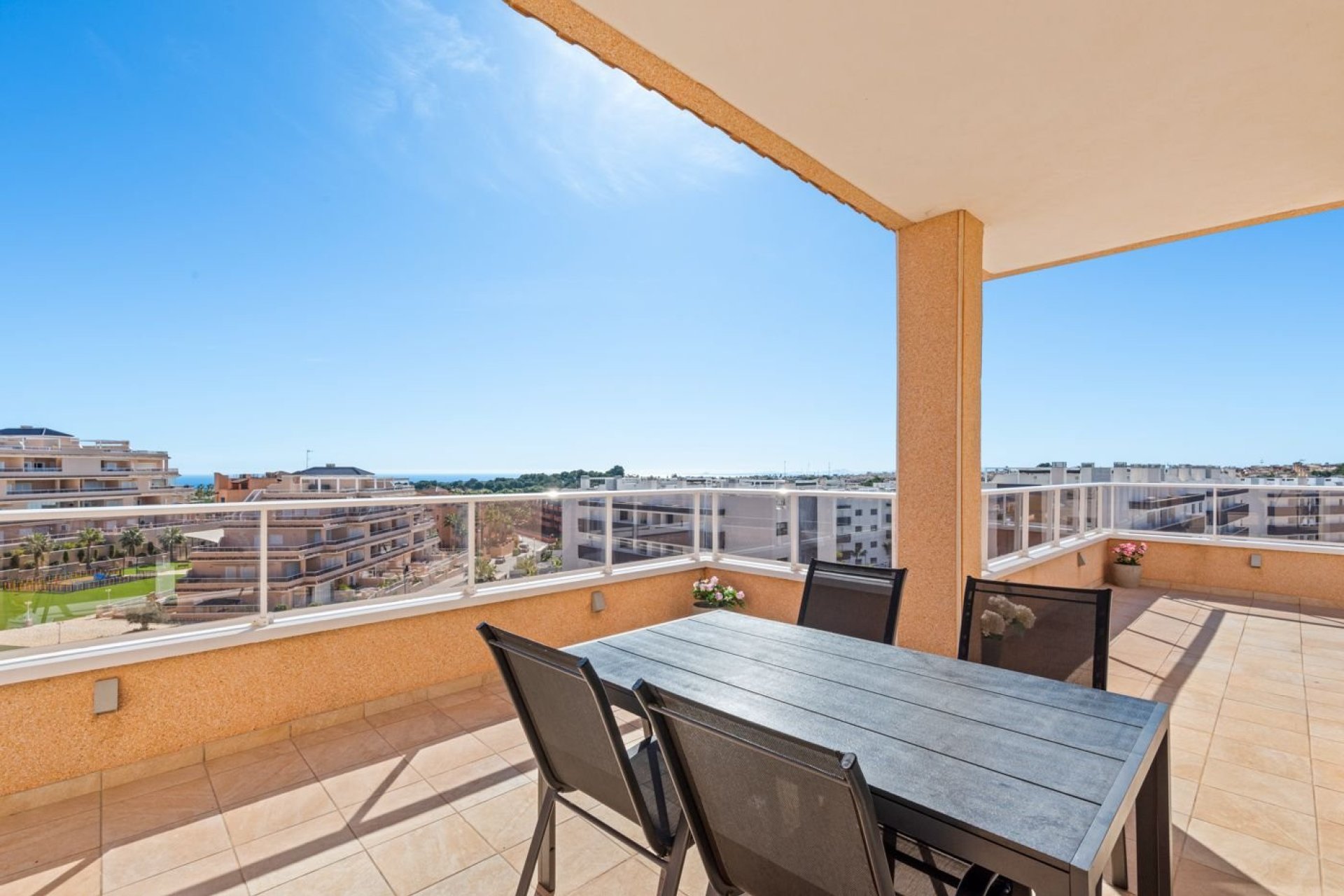 Segunda mano - Apartamento -
Villamartin - Costa Blanca