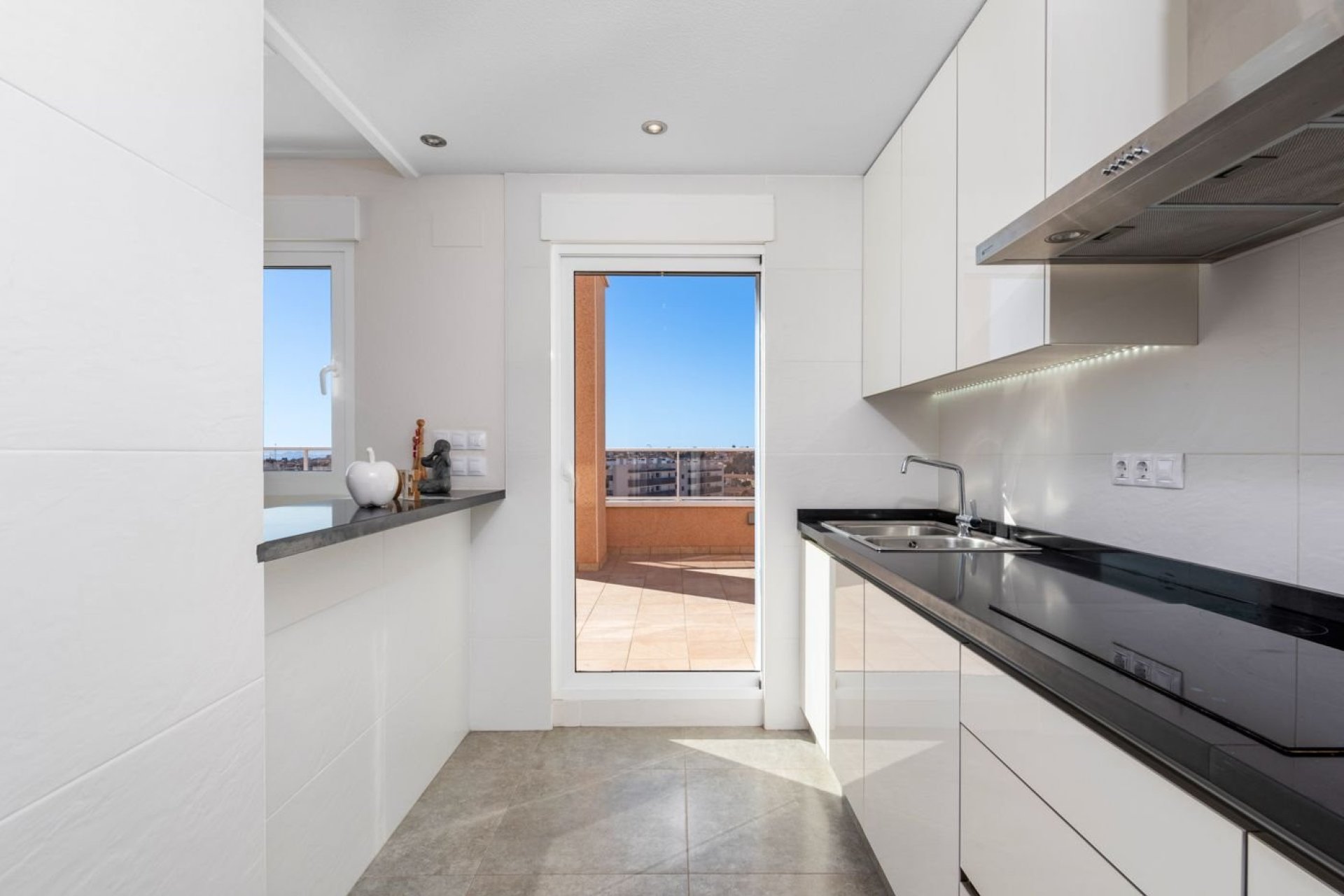 Segunda mano - Apartamento -
Villamartin - Costa Blanca