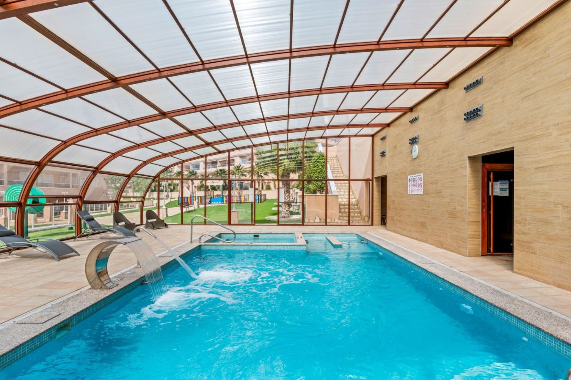 Segunda mano - Apartamento -
Villamartin - Costa Blanca