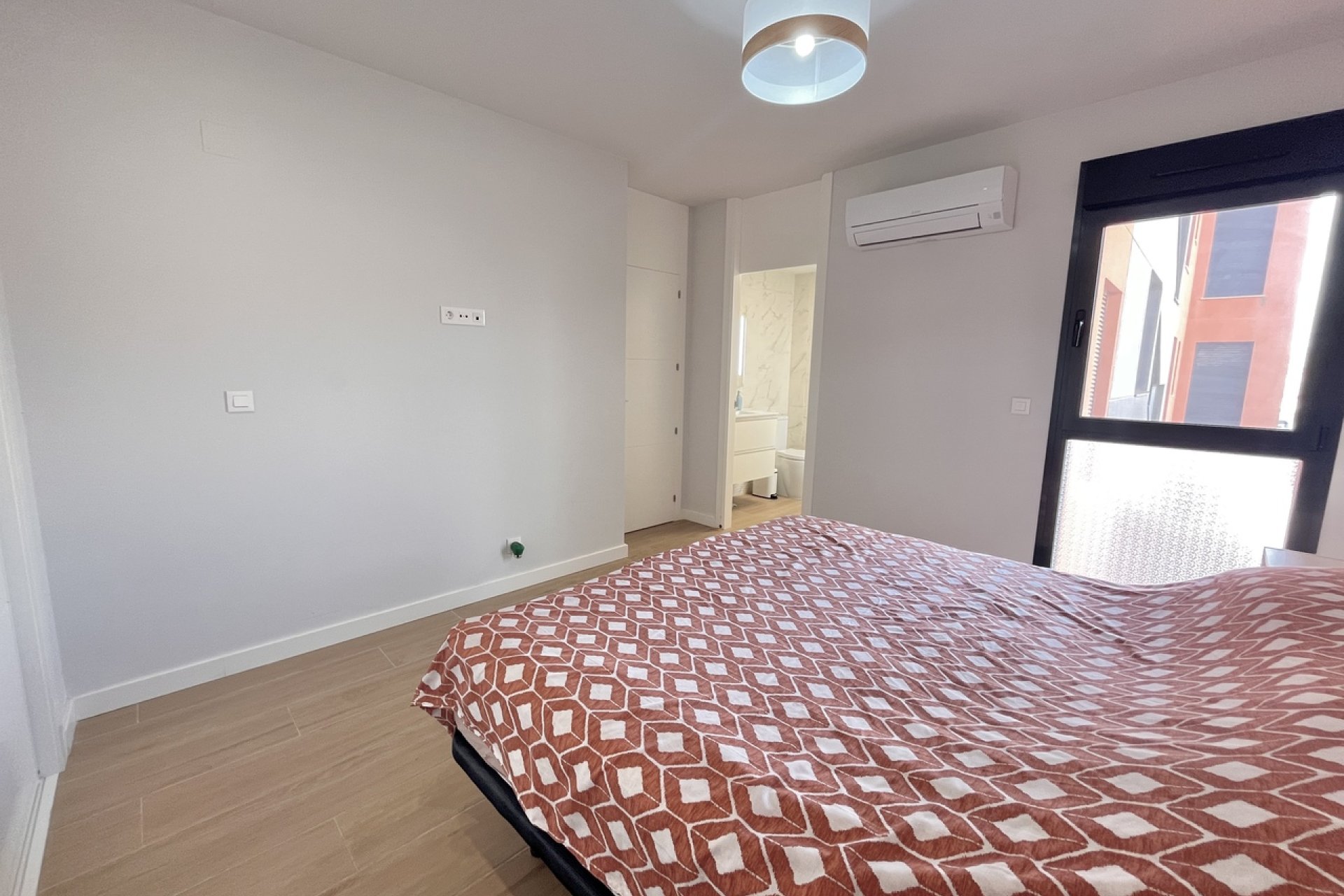 Segunda mano - Apartamento -
Villamartin - Costa Blanca