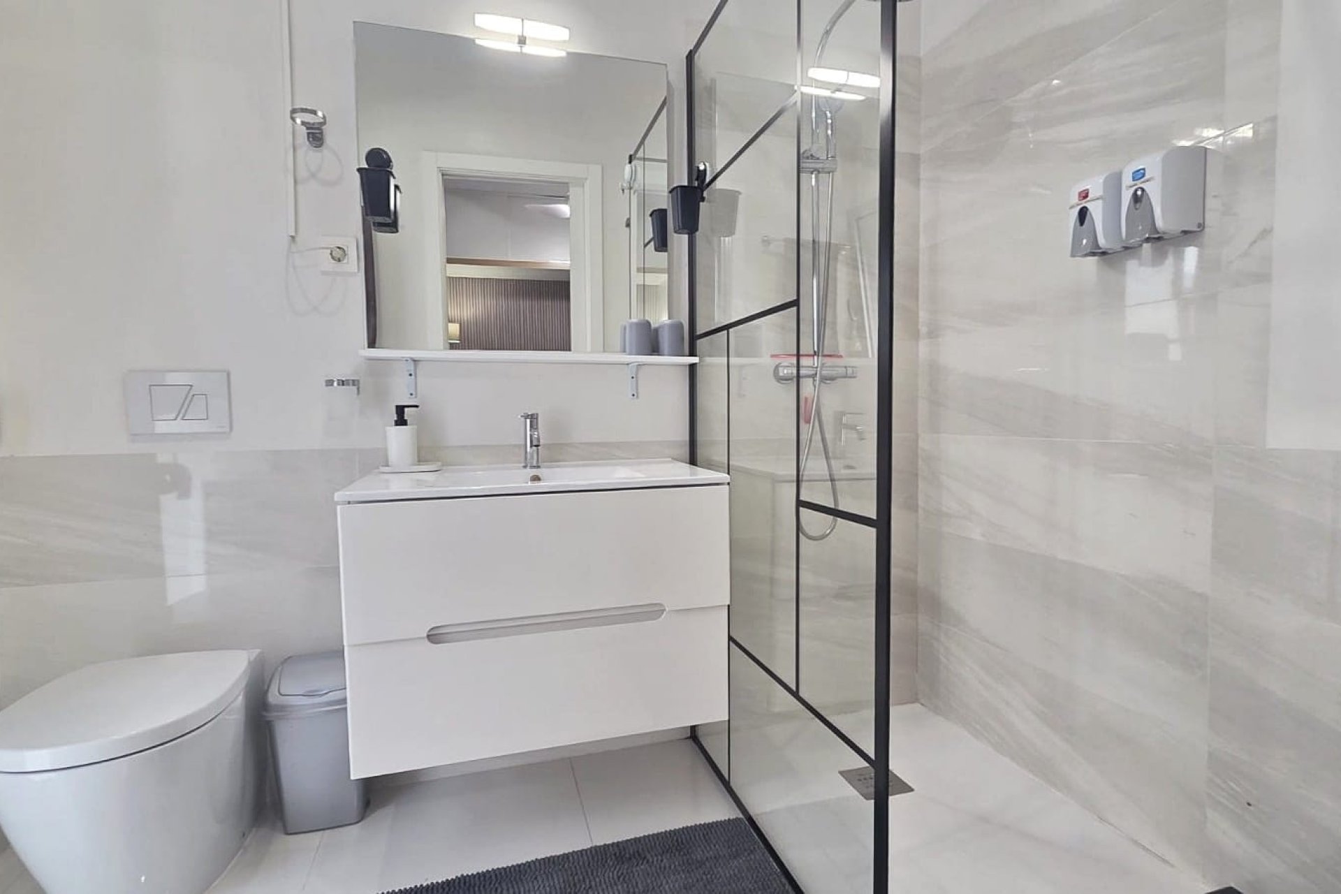 Segunda mano - Apartamento -
Villamartin - Costa Blanca