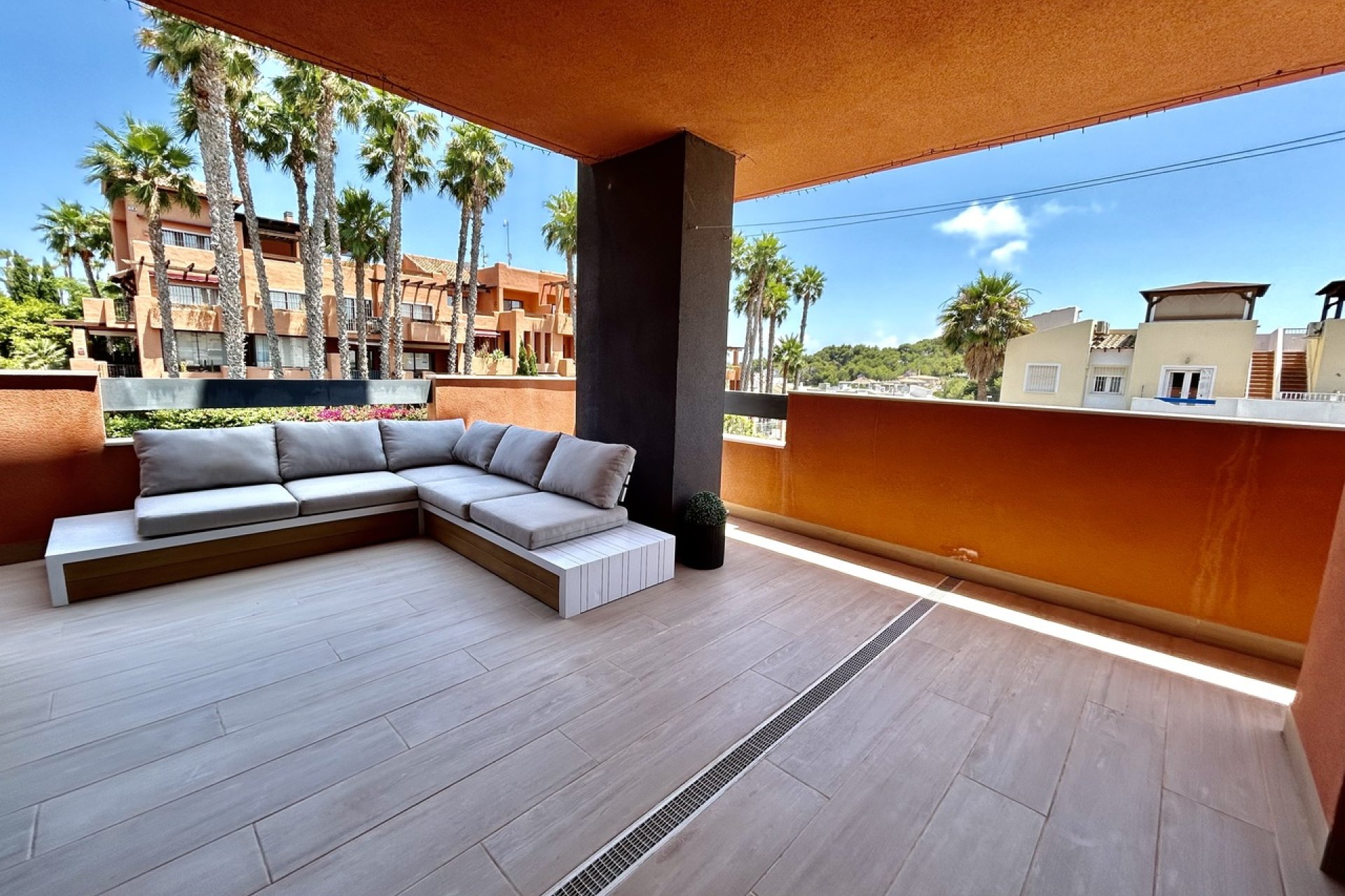 Segunda mano - Apartamento -
Villamartin - Costa Blanca