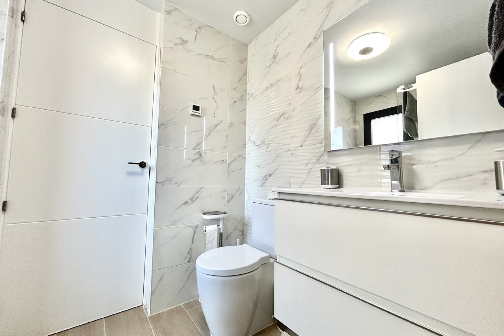 Segunda mano - Apartamento -
Villamartin - Costa Blanca
