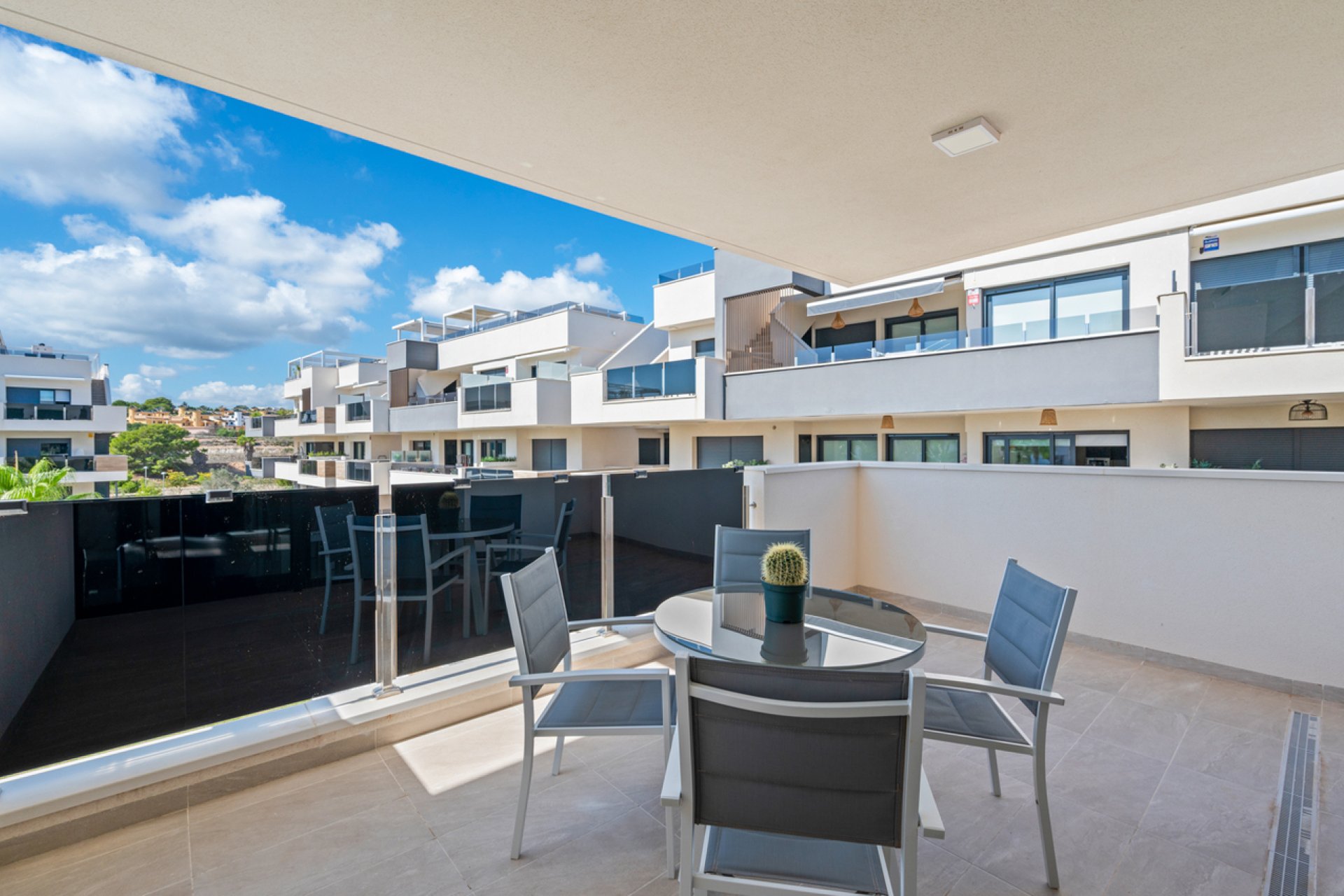 Segunda mano - Apartamento -
Villamartin - Costa Blanca