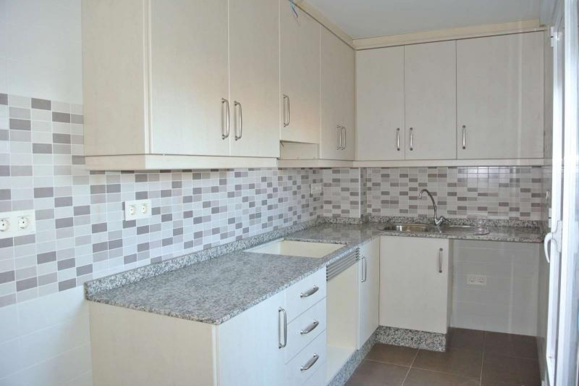 Segunda mano - Apartamento -
Villena - Inland