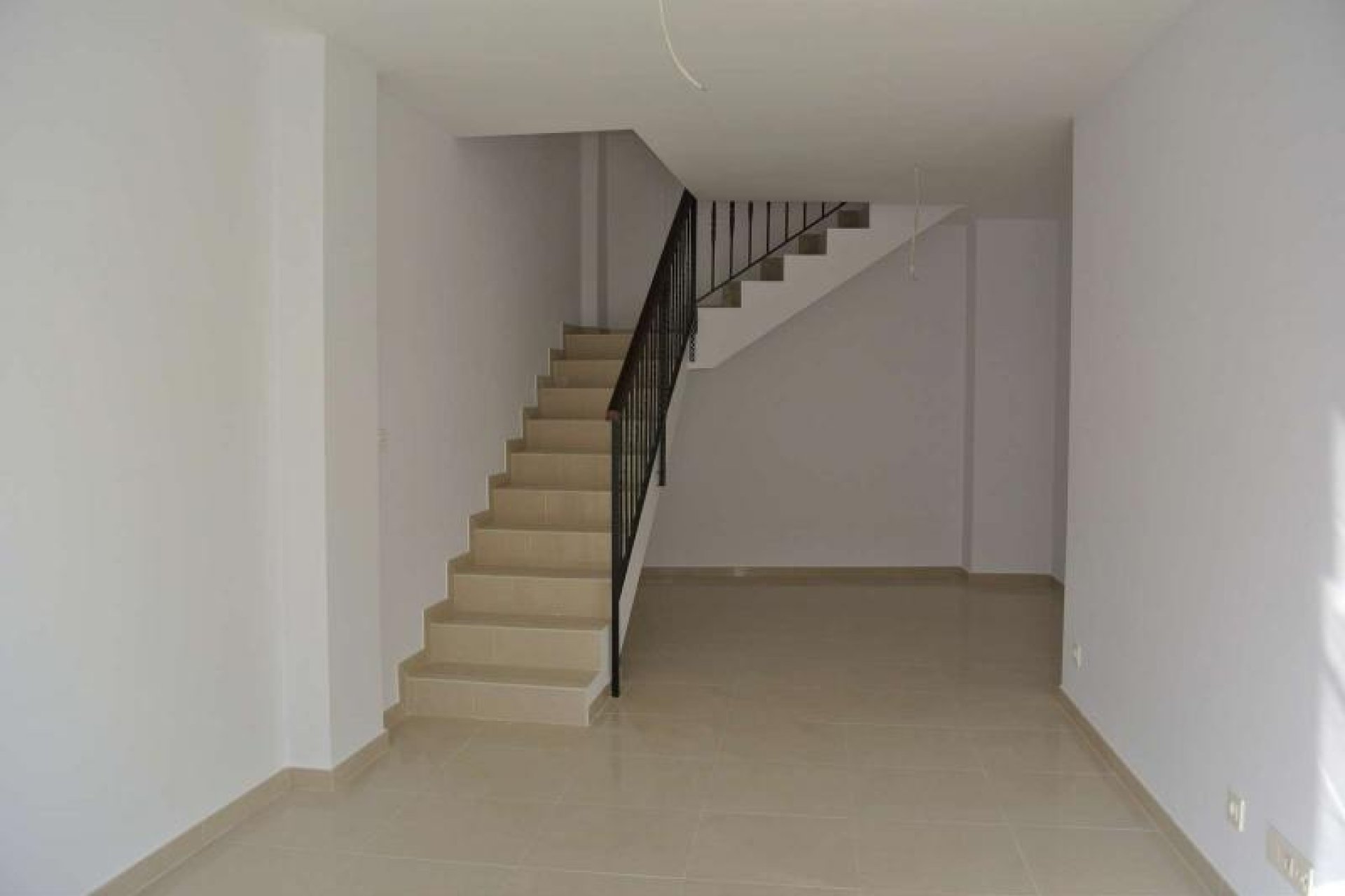 Segunda mano - Apartamento -
Villena - Inland