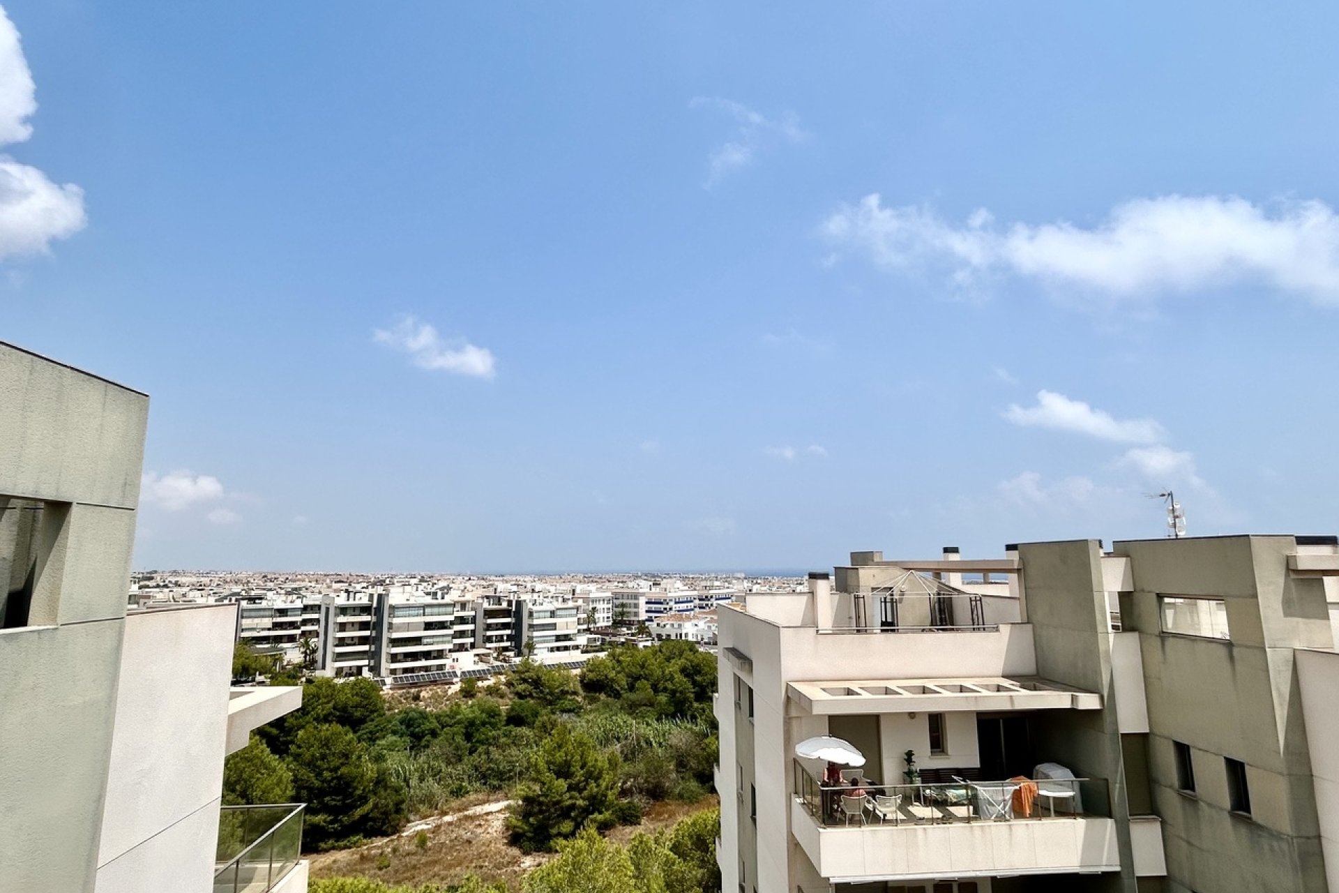 Segunda mano - Ático -
Los Dolses - Inland