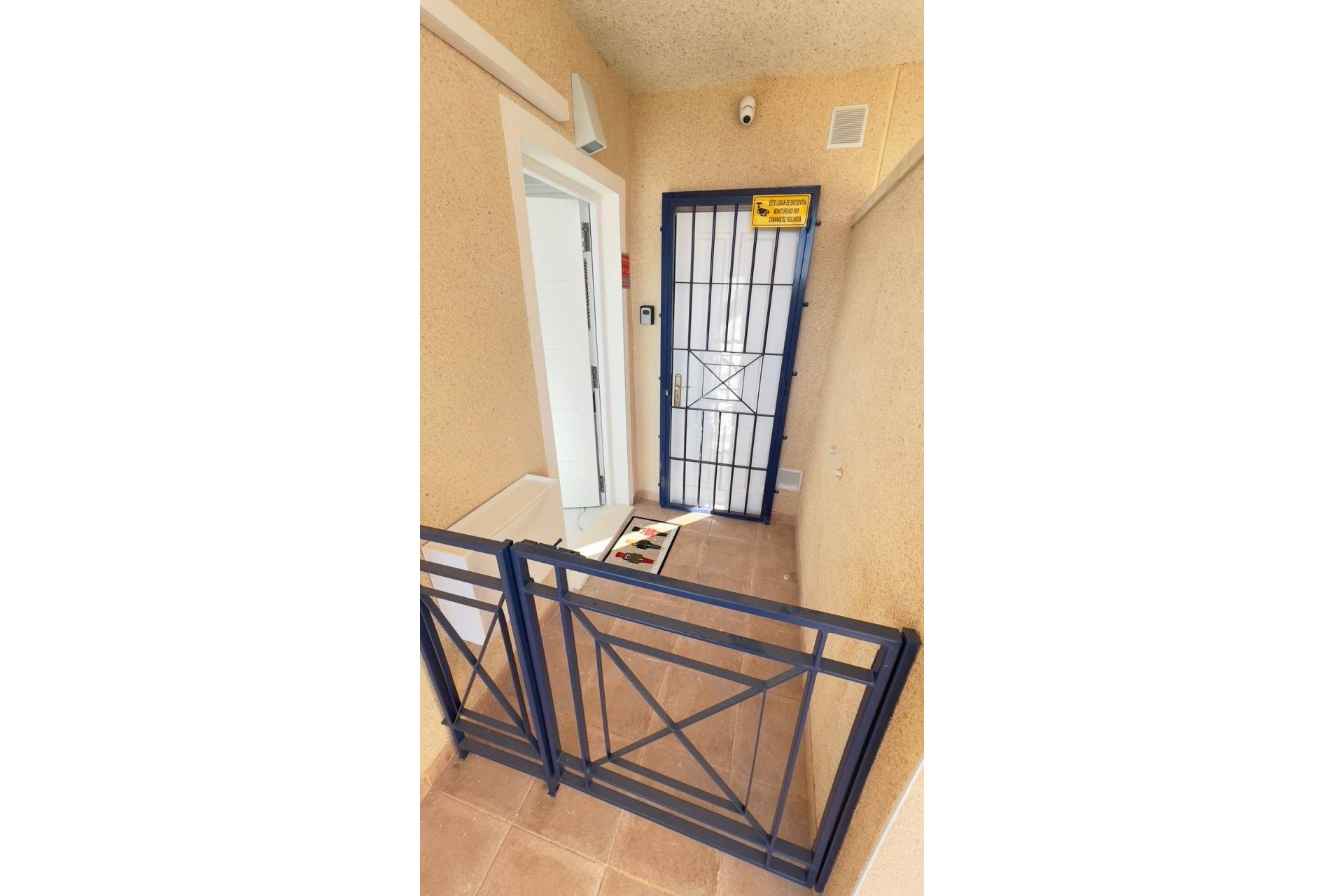 Segunda mano - Ático -
Orihuela Costa - La Zenia