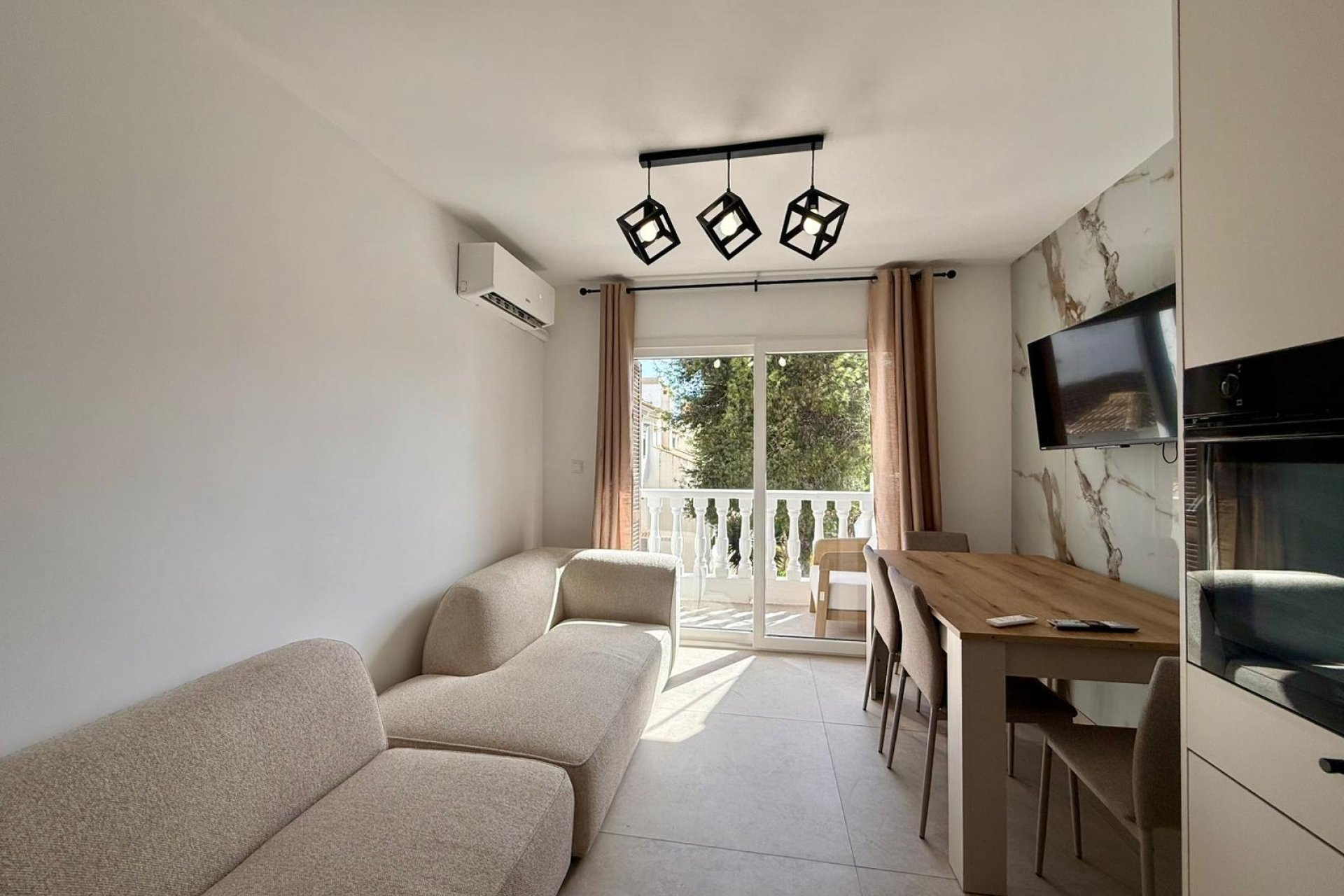 Segunda mano - Ático -
Torrevieja - Calas Blanca