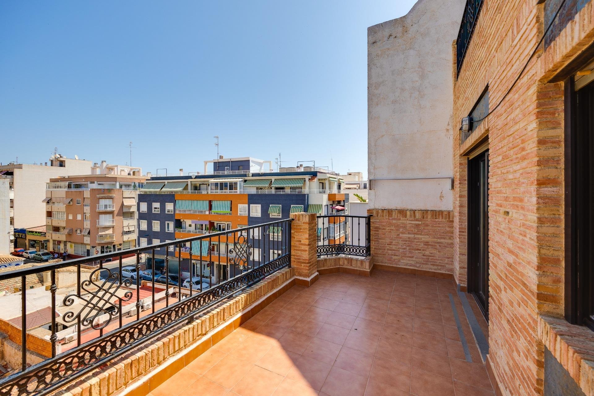 Segunda mano - Ático -
Torrevieja - Centro