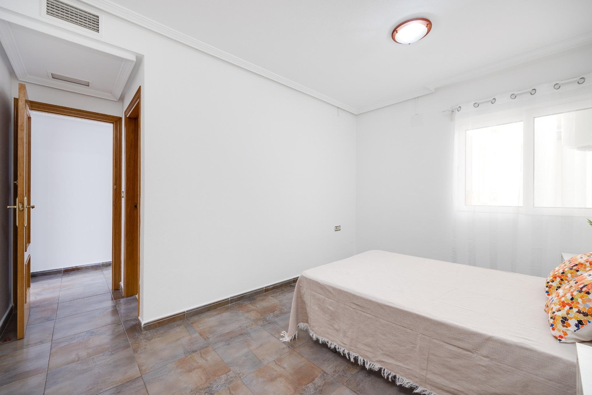 Segunda mano - Ático -
Torrevieja - Centro
