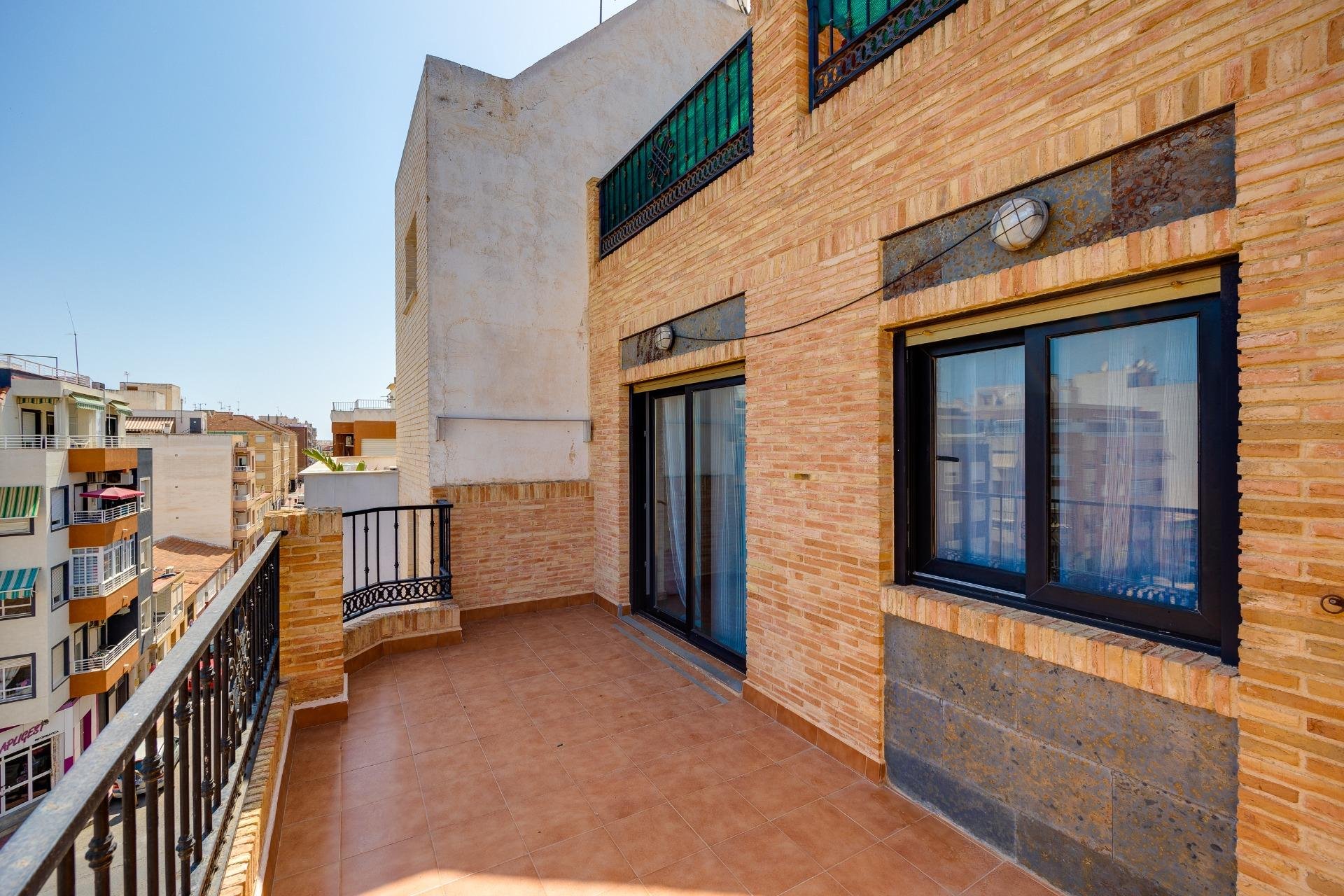 Segunda mano - Ático -
Torrevieja - Centro