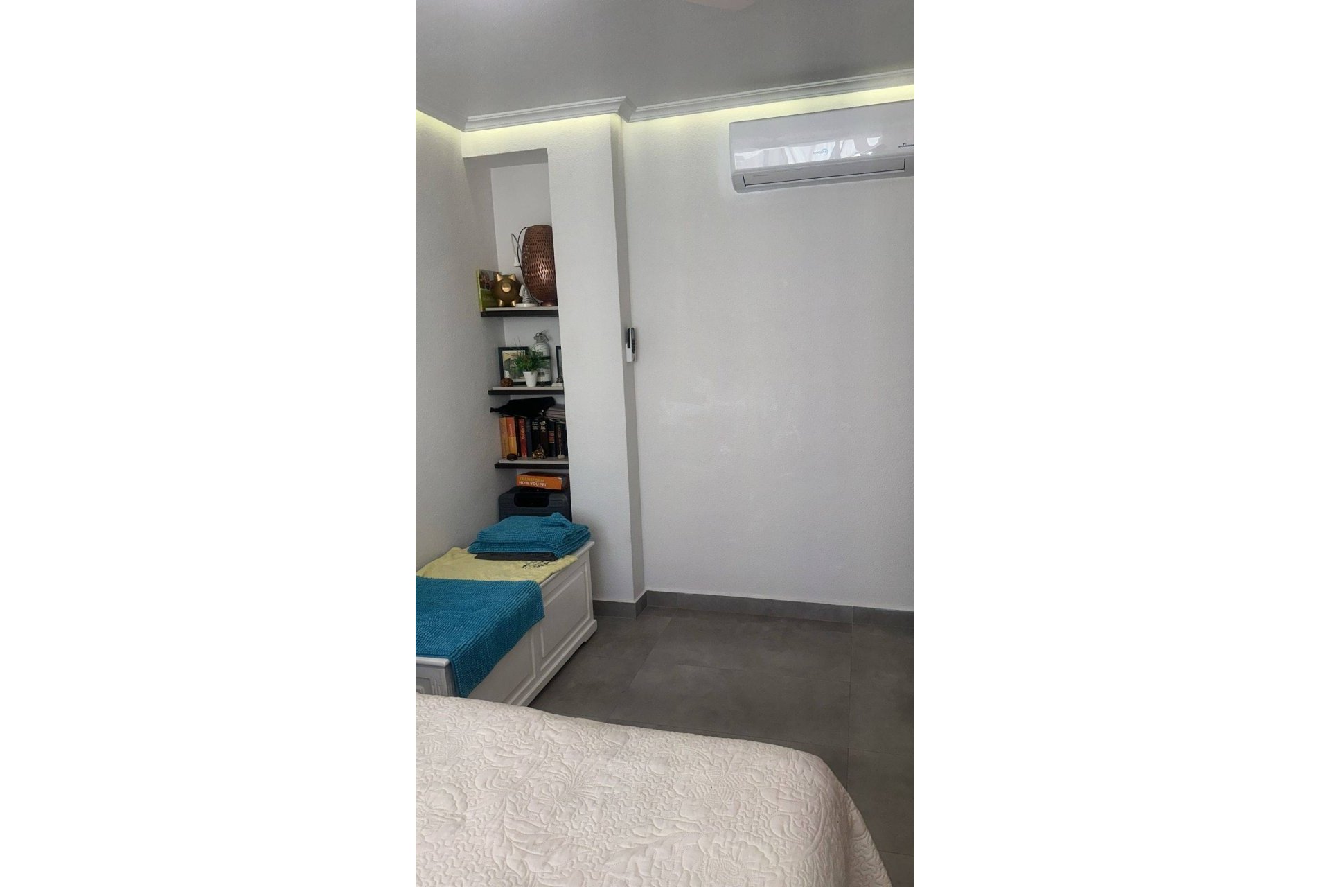 Segunda mano - Ático -
Torrevieja - Centro