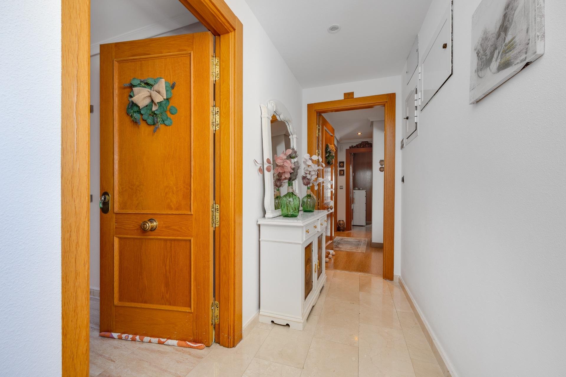 Segunda mano - Ático -
Torrevieja - Centro