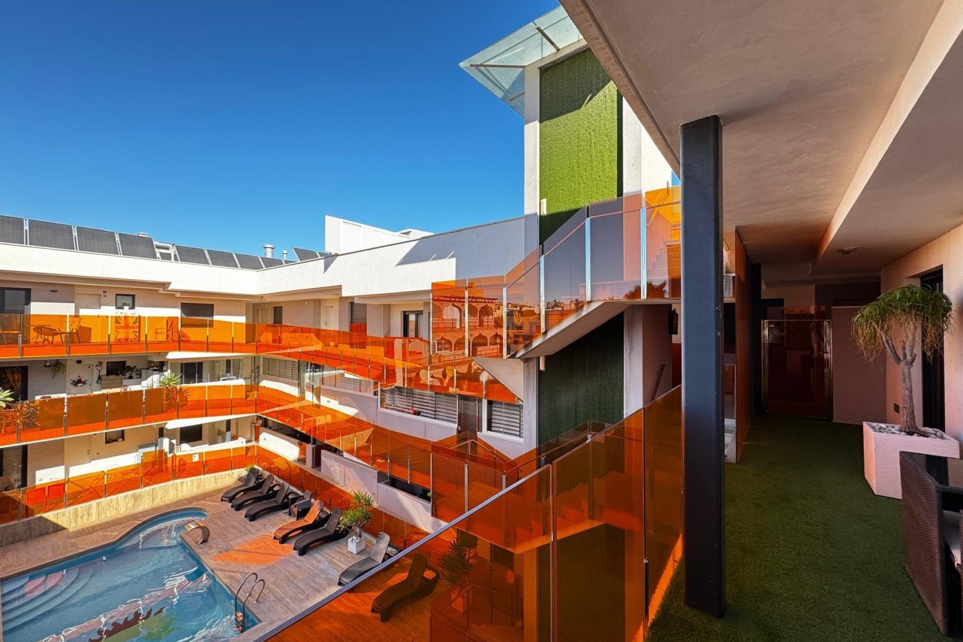 Segunda mano - Ático -
Torrevieja - Estacion De Autobuses