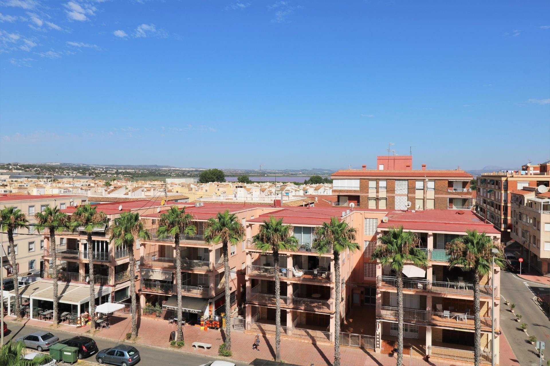 Segunda mano - Ático -
Torrevieja - Playa De Los Naufragos