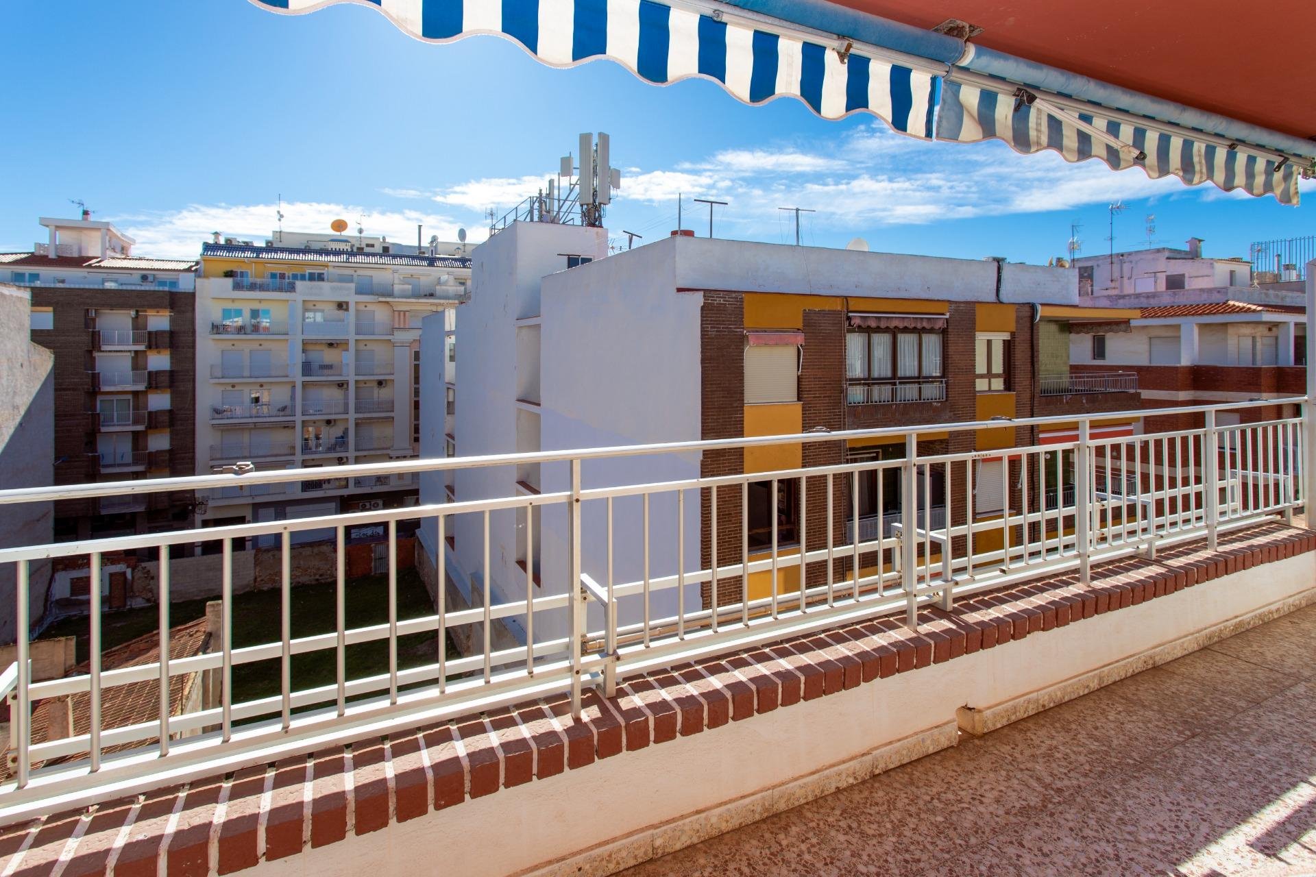 Segunda mano - Ático -
Torrevieja - Playa del Cura