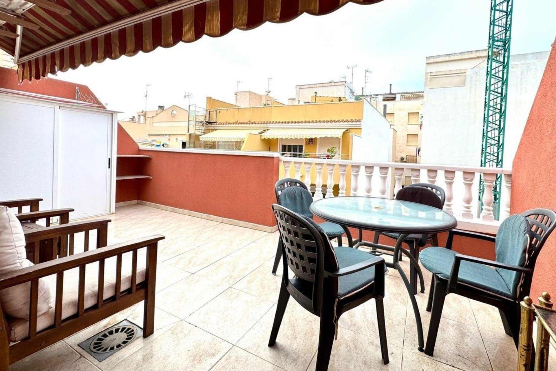 Segunda mano - Ático -
Torrevieja