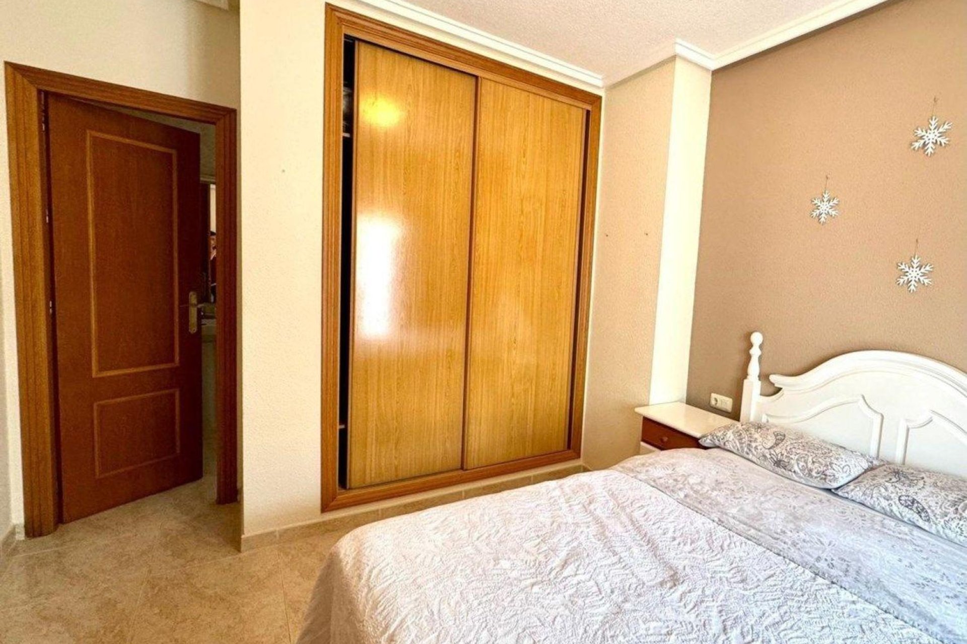 Segunda mano - Ático -
Torrevieja
