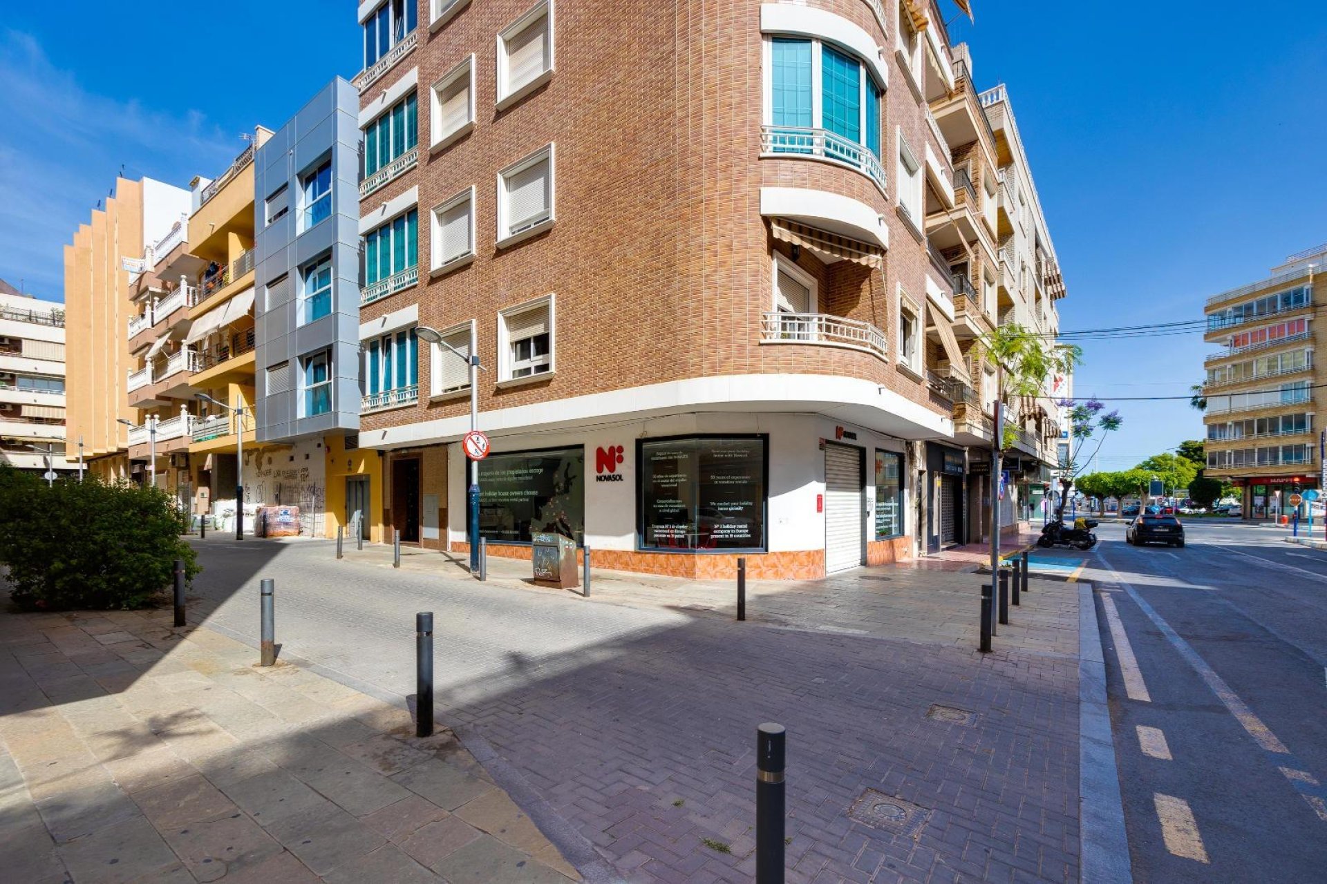 Segunda mano - Ático -
Torrevieja