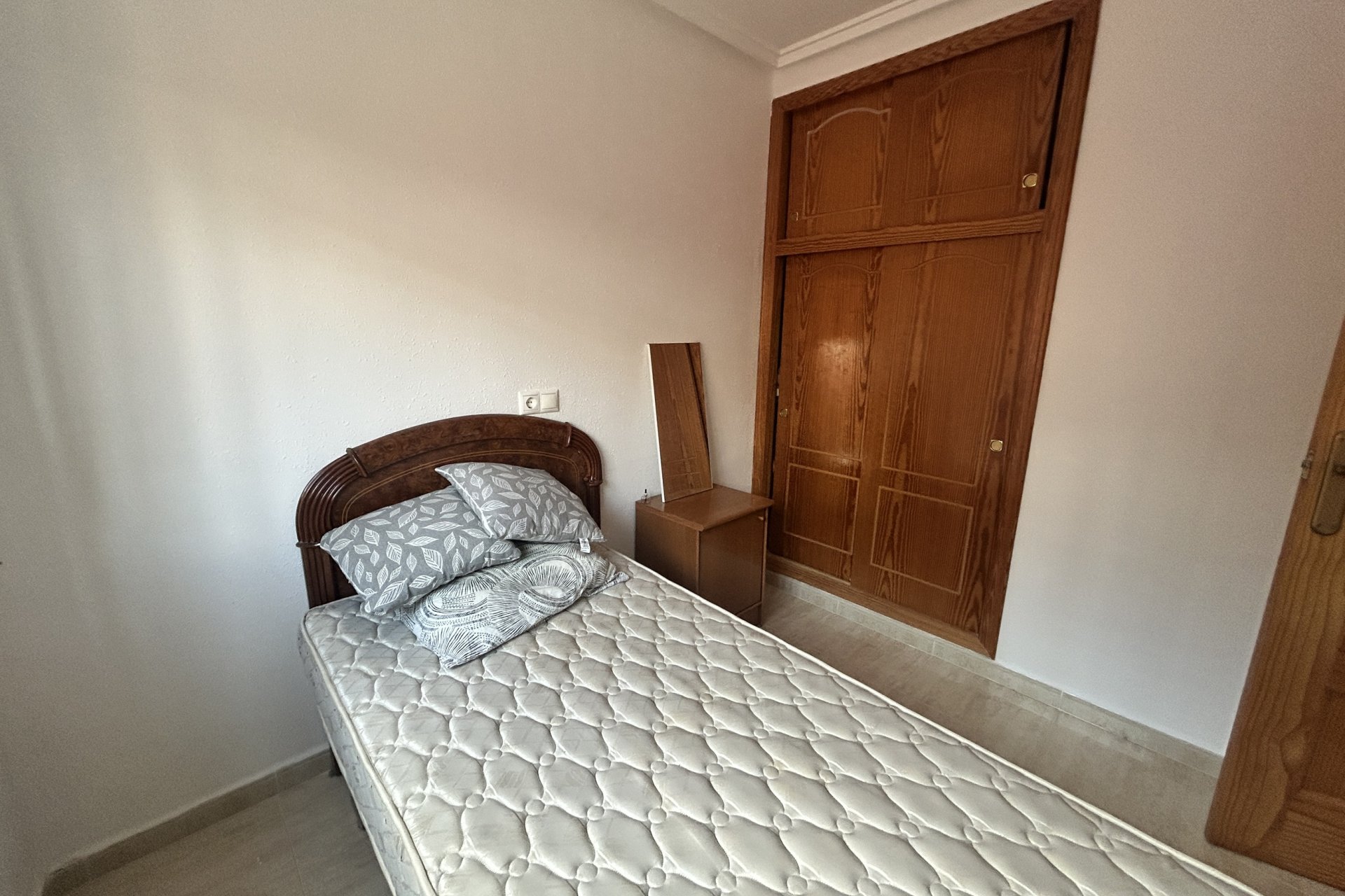 Segunda mano - Bungalow -
Camposol - Inland