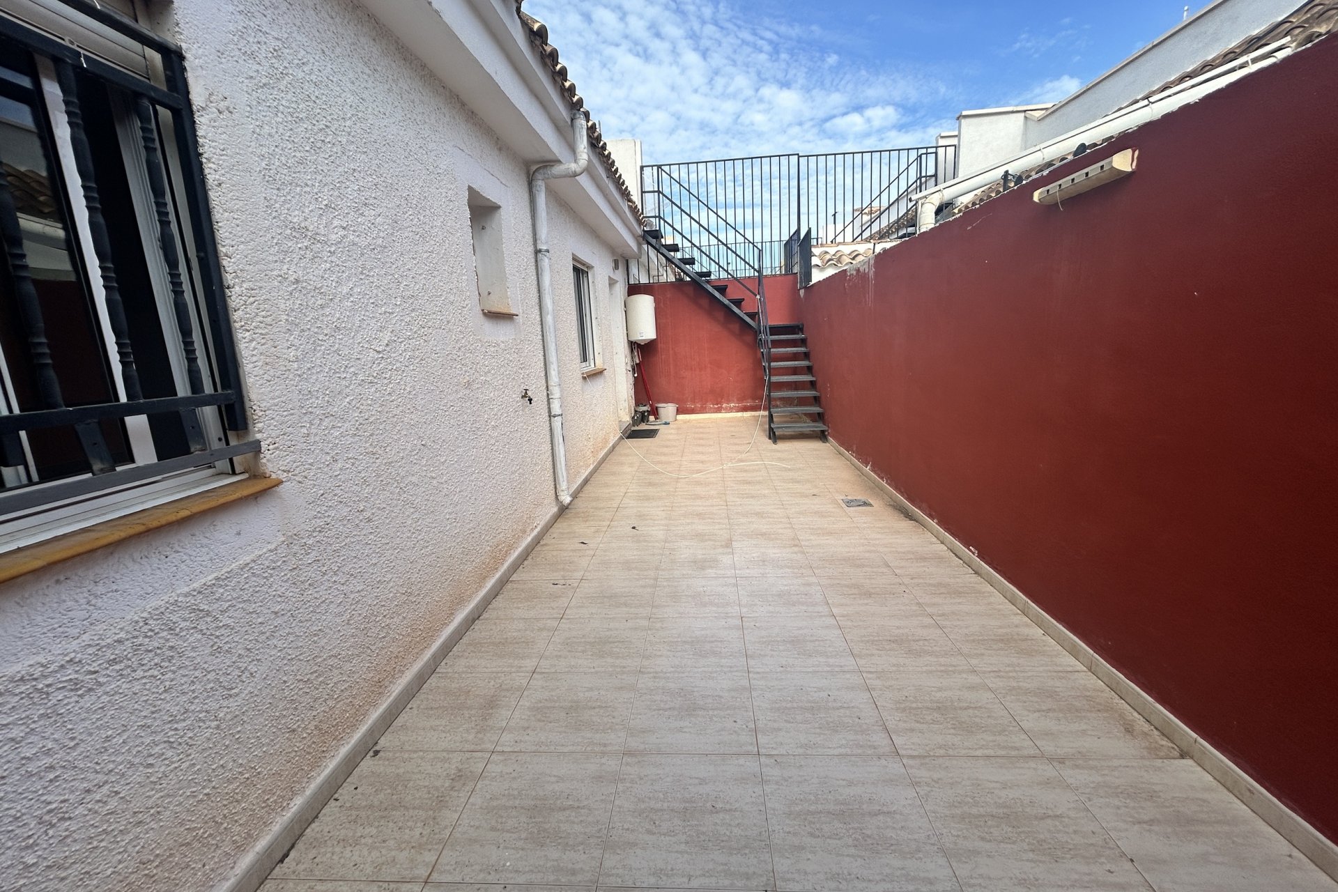 Segunda mano - Bungalow -
Camposol - Inland