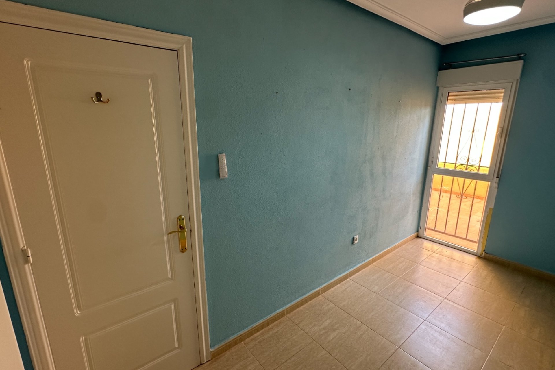 Segunda mano - Bungalow -
Daya Nueva - Costa Blanca