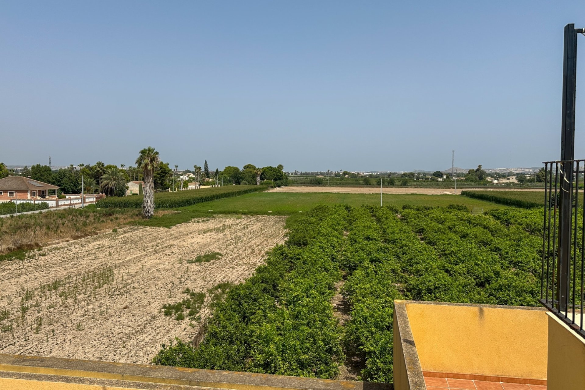 Segunda mano - Bungalow -
Daya Nueva - Costa Blanca