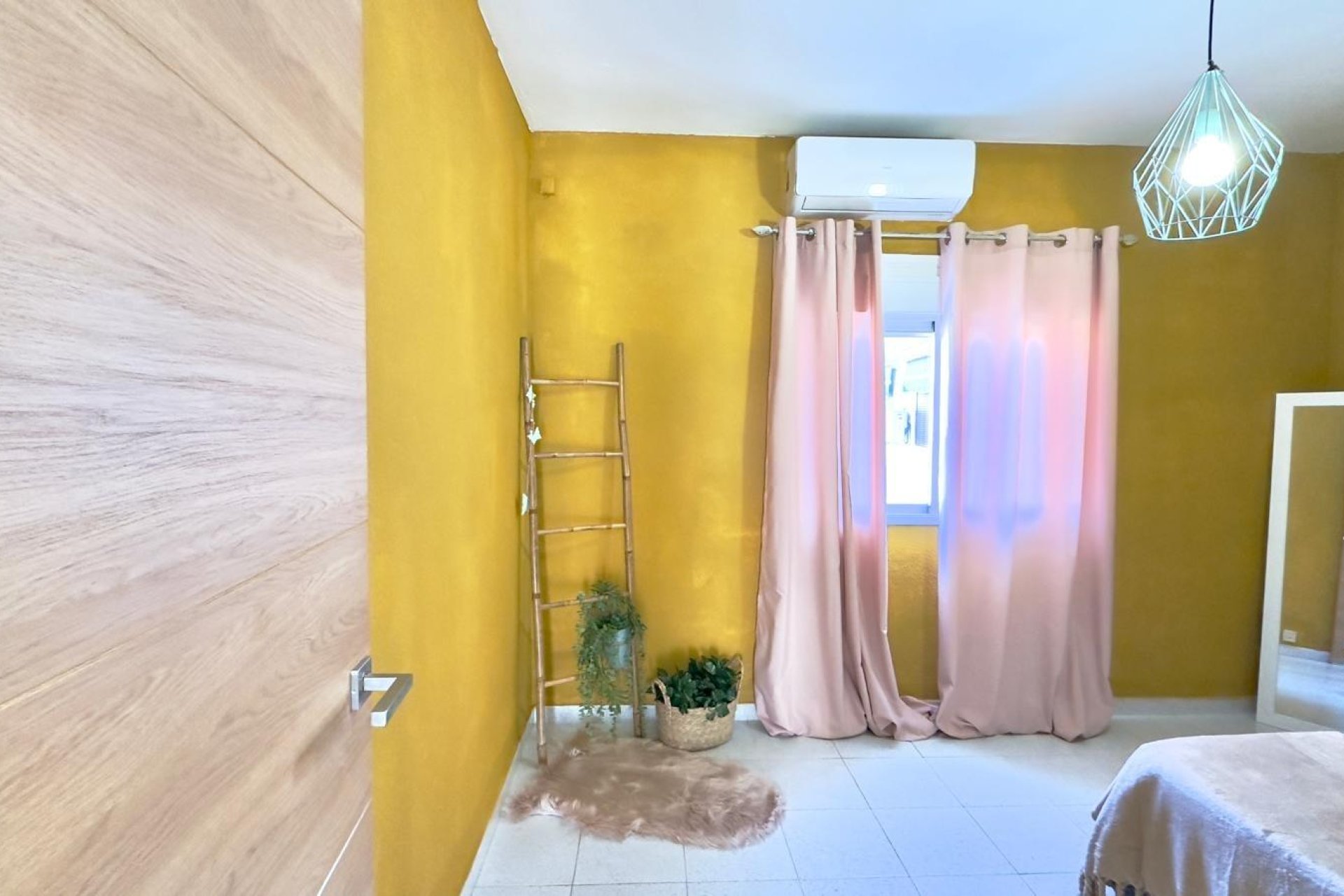 Segunda mano - Bungalow -
Orihuela Costa - Cabo Roig