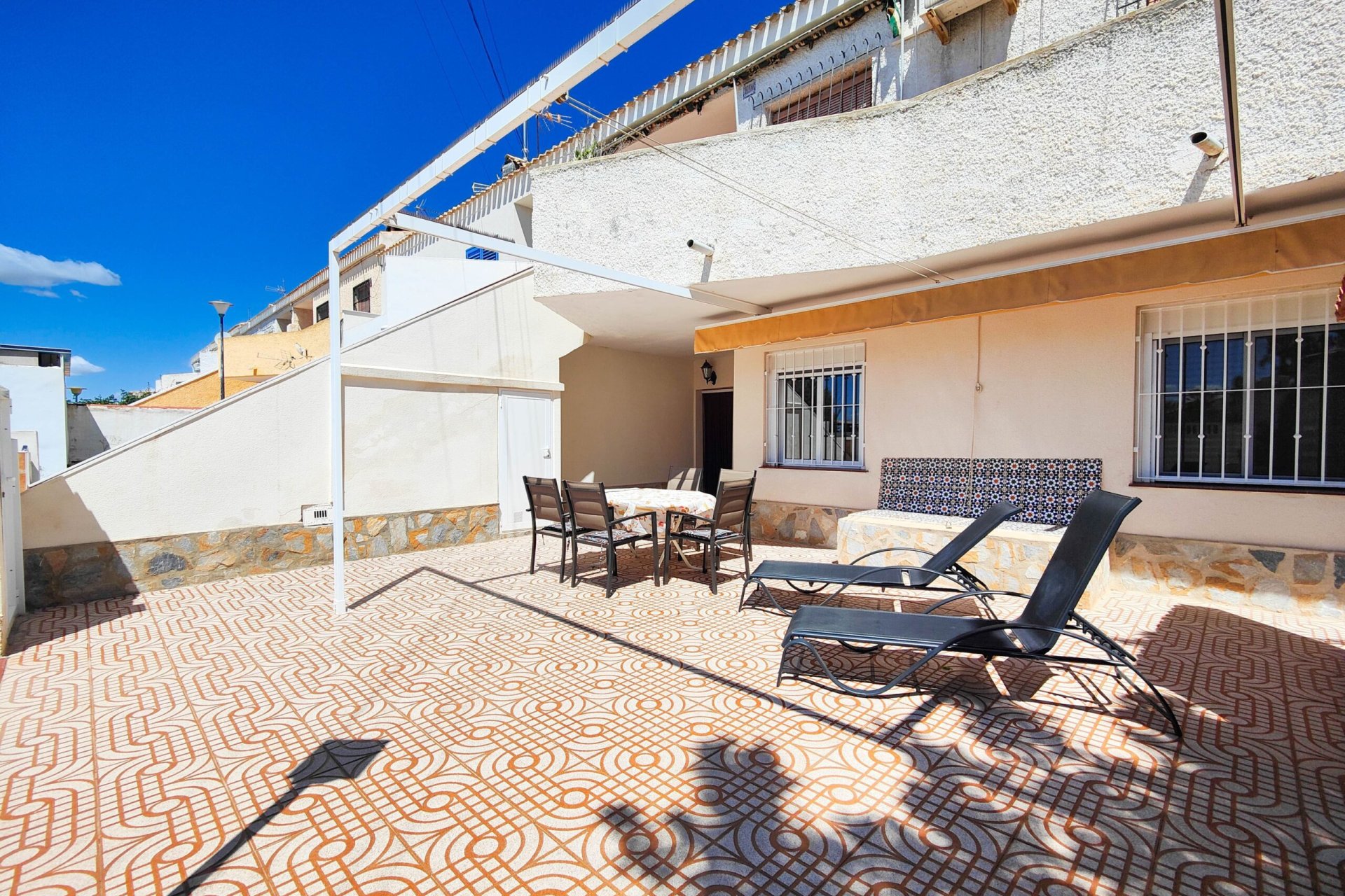 Segunda mano - Bungalow -
Orihuela Costa - Costa Blanca