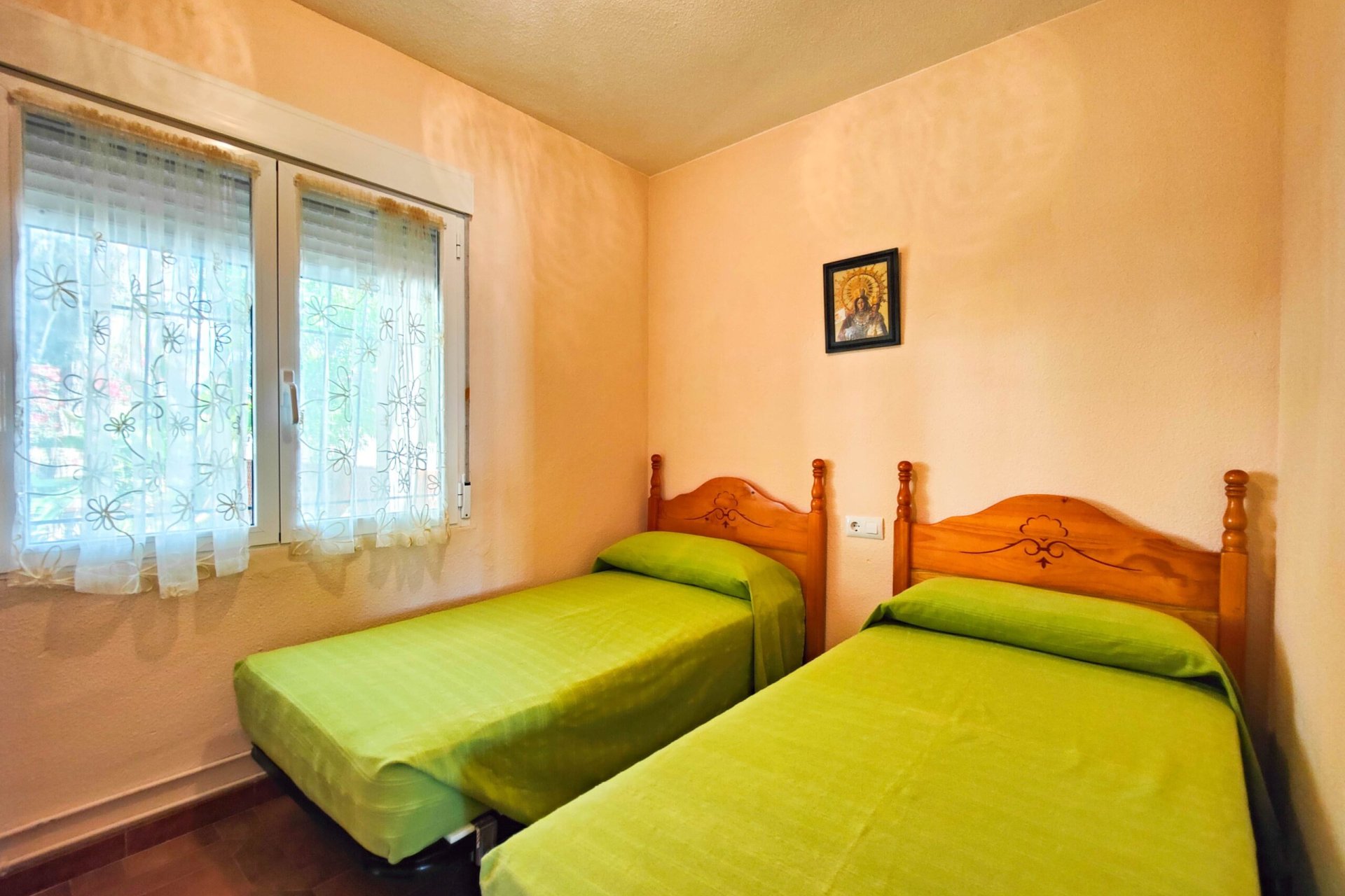 Segunda mano - Bungalow -
Orihuela Costa - Costa Blanca
