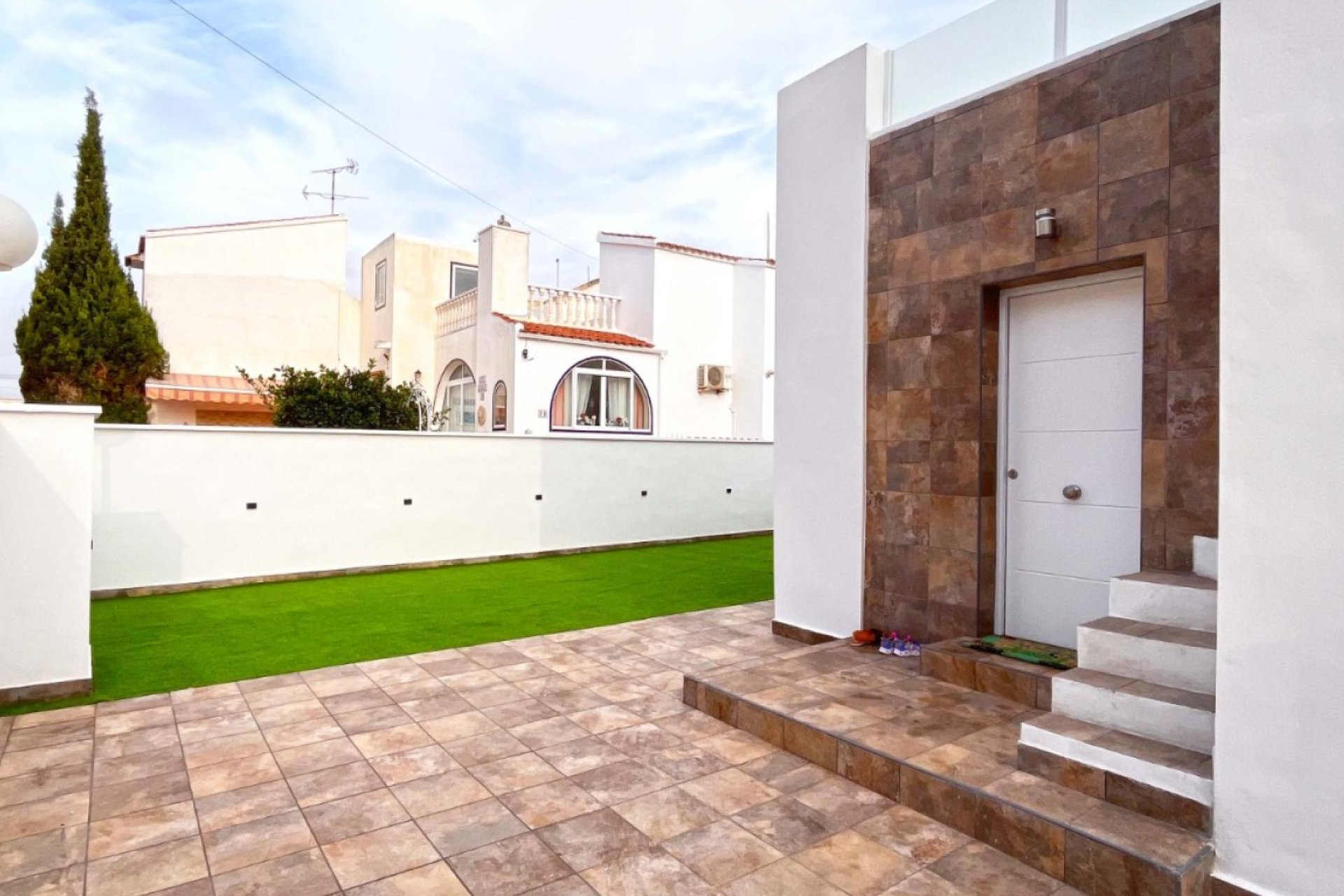 Segunda mano - Bungalow -
Orihuela Costa - Costa Blanca