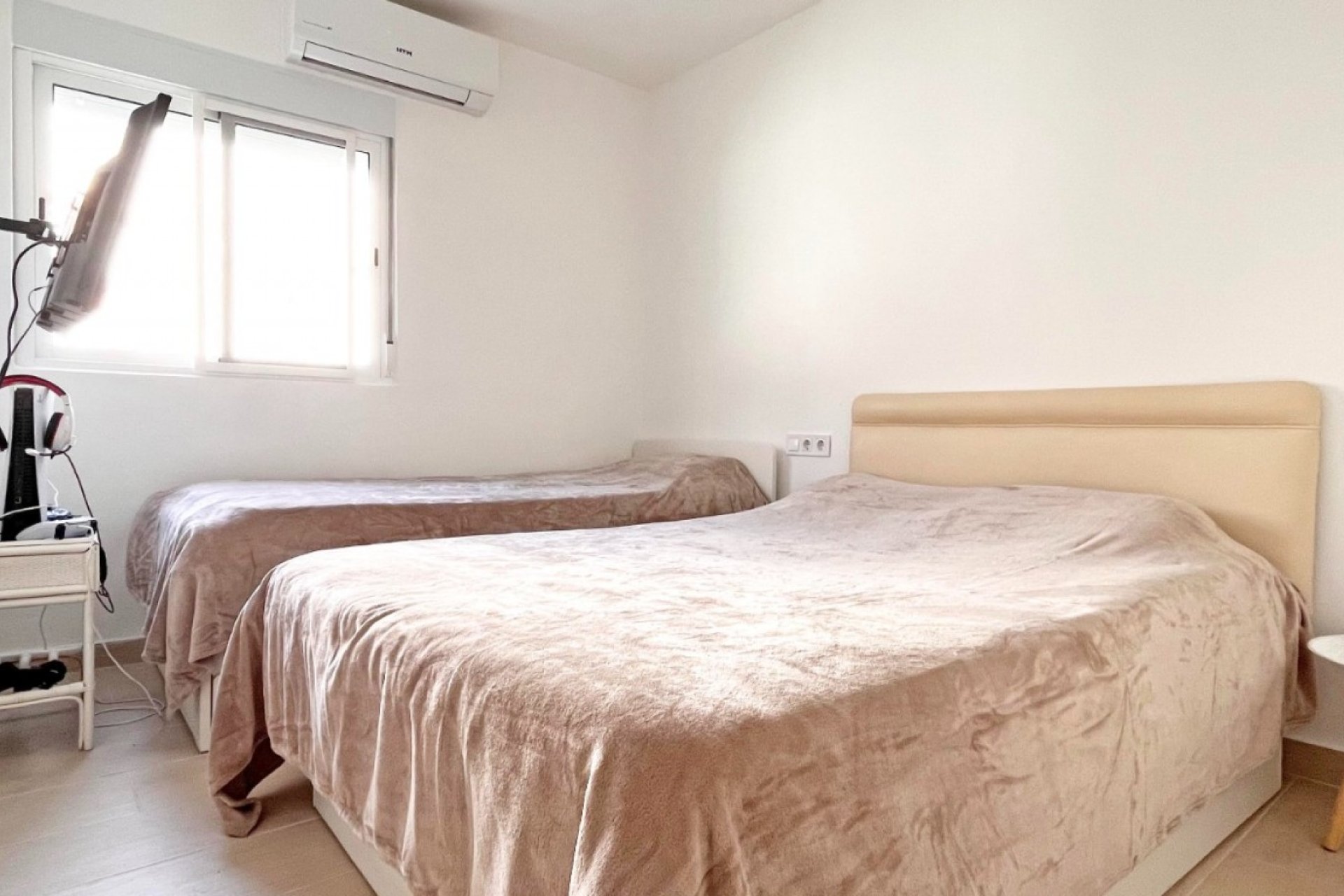 Segunda mano - Bungalow -
Orihuela Costa - Costa Blanca