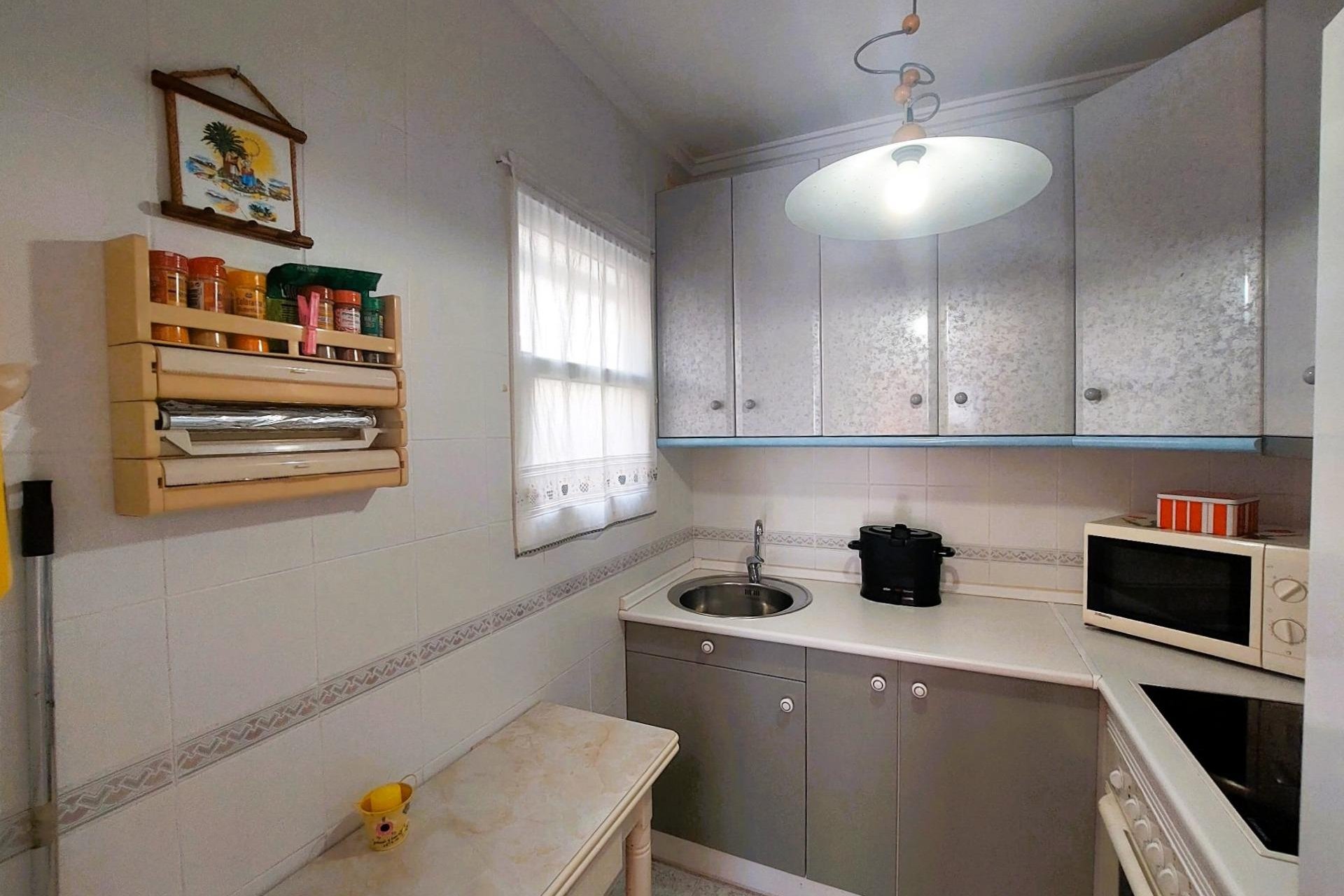 Segunda mano - Bungalow -
Orihuela Costa - Costa Blanca