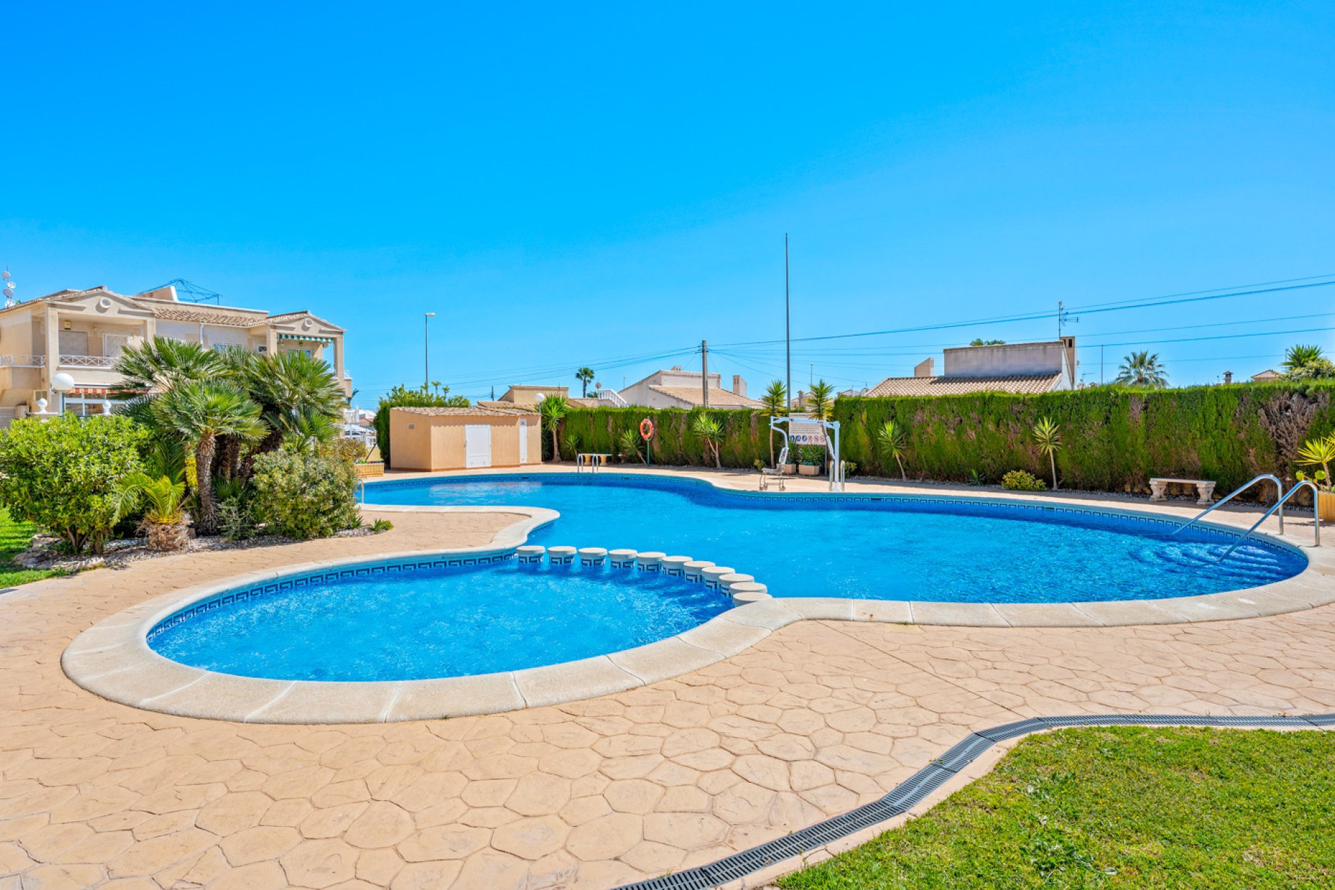 Segunda mano - Bungalow -
Orihuela Costa - Costa Blanca