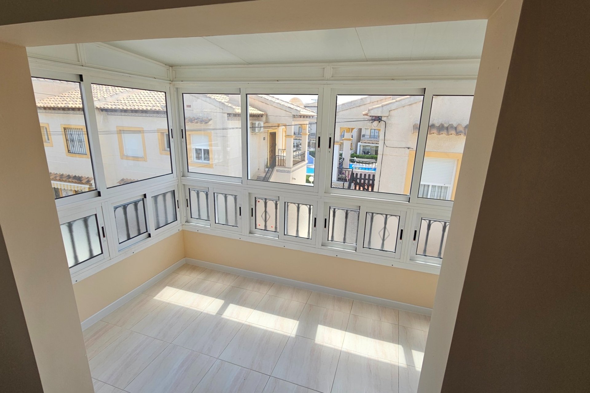 Segunda mano - Bungalow -
Orihuela Costa - Costa Blanca
