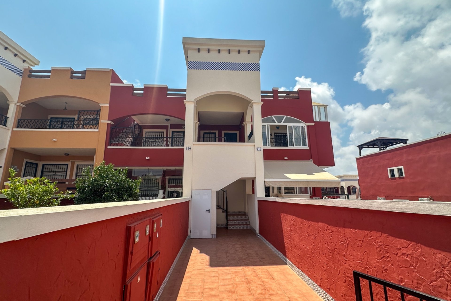 Segunda mano - Bungalow -
Orihuela Costa - Costa Blanca