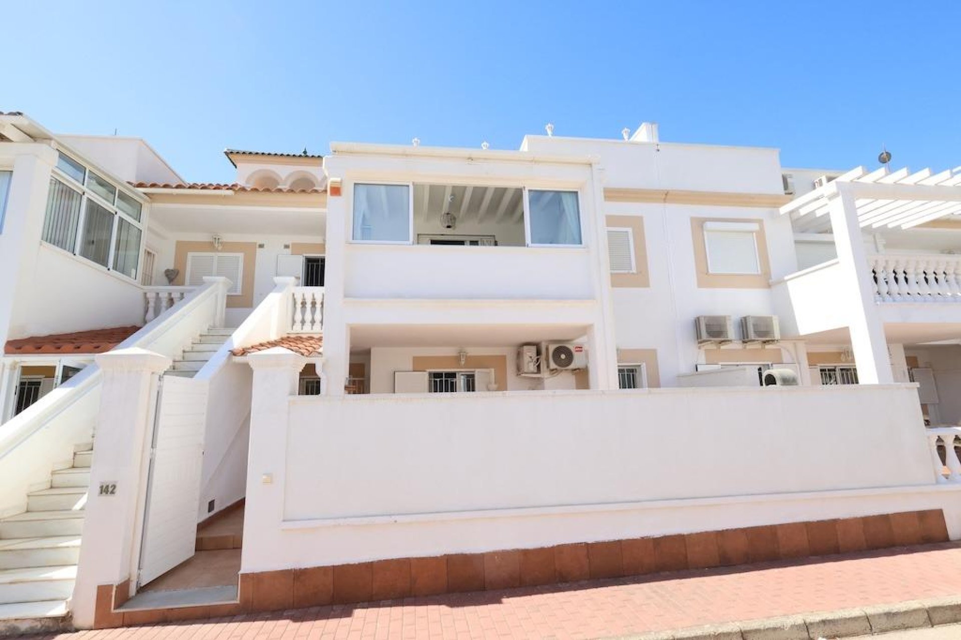 Segunda mano - Bungalow -
Orihuela Costa - Costa Blanca