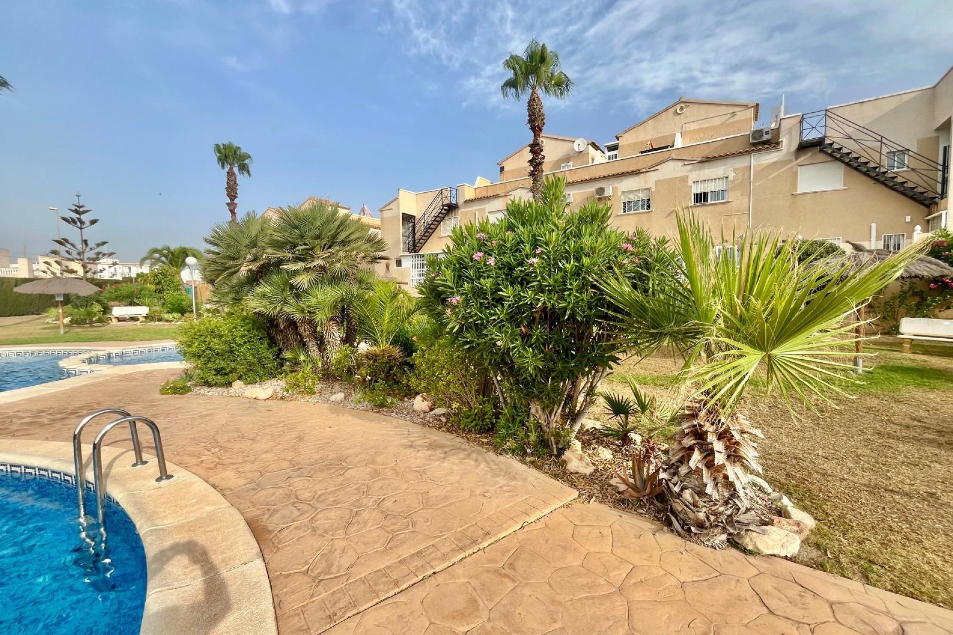 Segunda mano - Bungalow -
Orihuela Costa - La Chismosa
